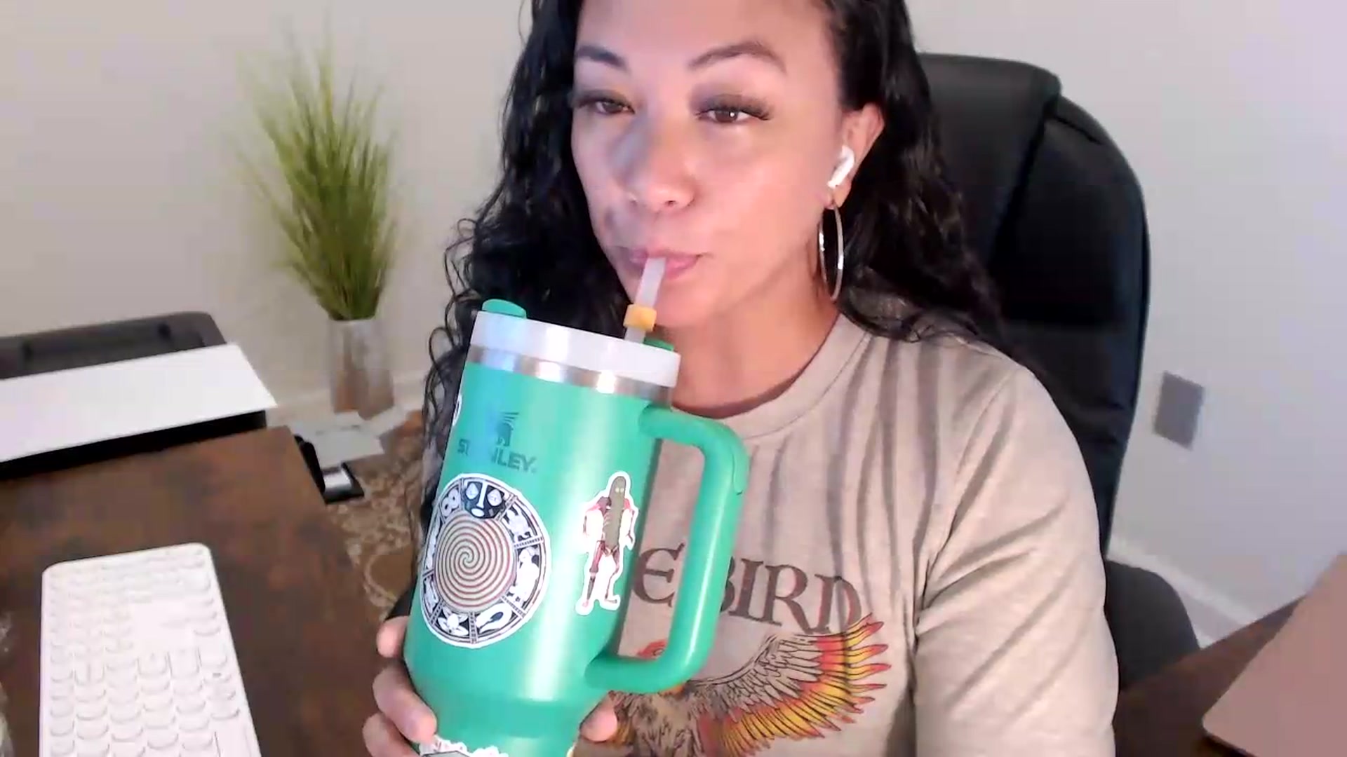 Gallery image thumbnail from MickaylaStar's myfreecams stream on, 07/01/2026, 16:26 image 12 of 20