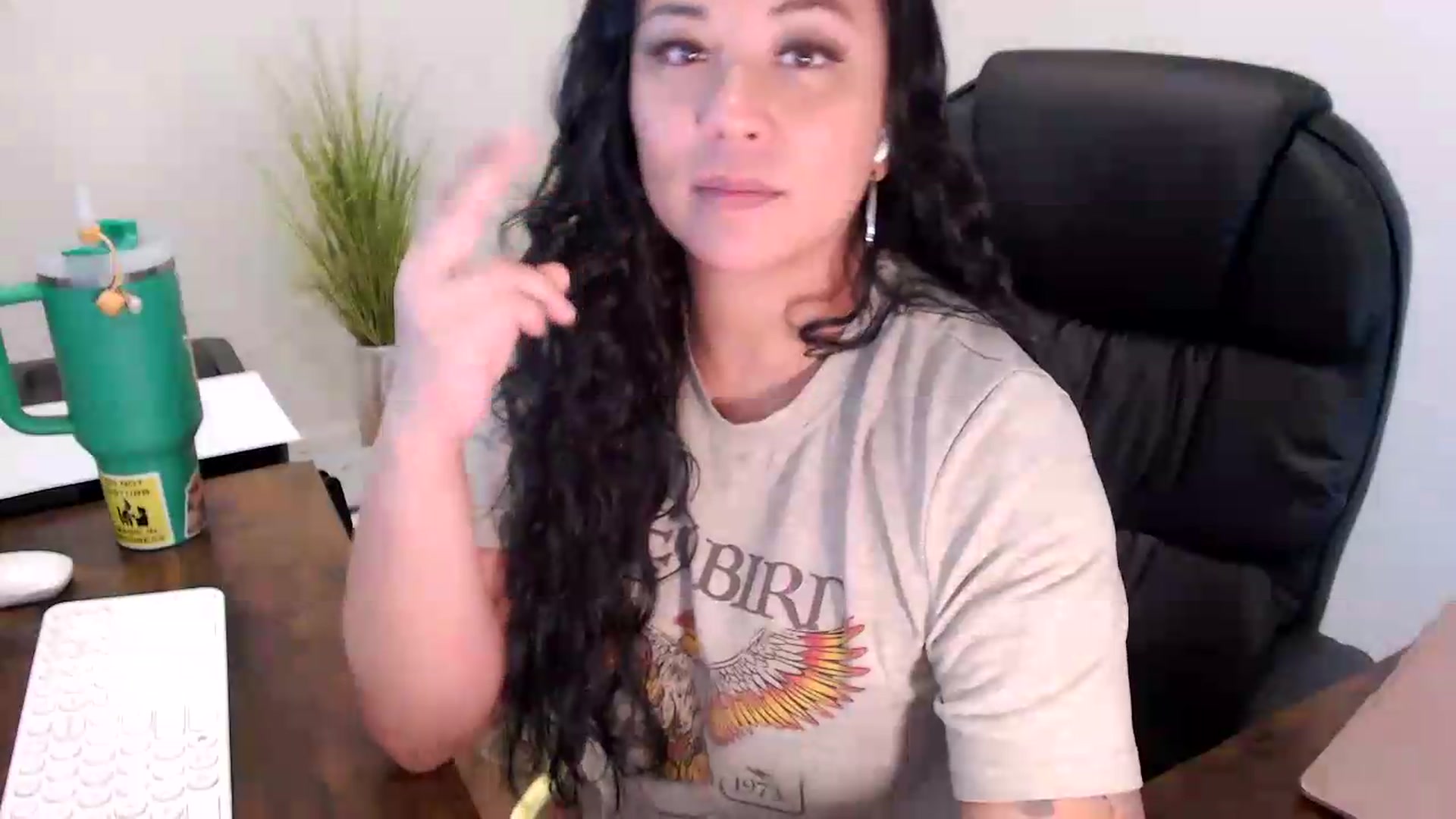 Gallery image thumbnail from MickaylaStar's myfreecams stream on, 07/01/2026, 16:48 image 7 of 20