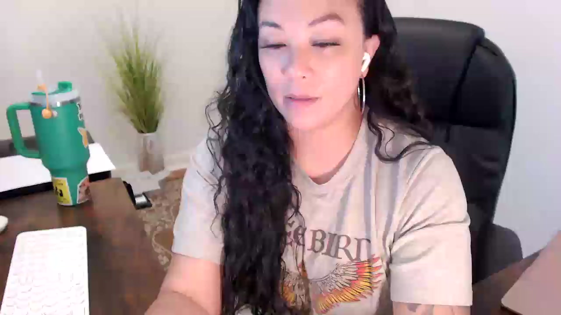 Gallery image thumbnail from MickaylaStar's myfreecams stream on, 07/01/2026, 16:48 image 20 of 20