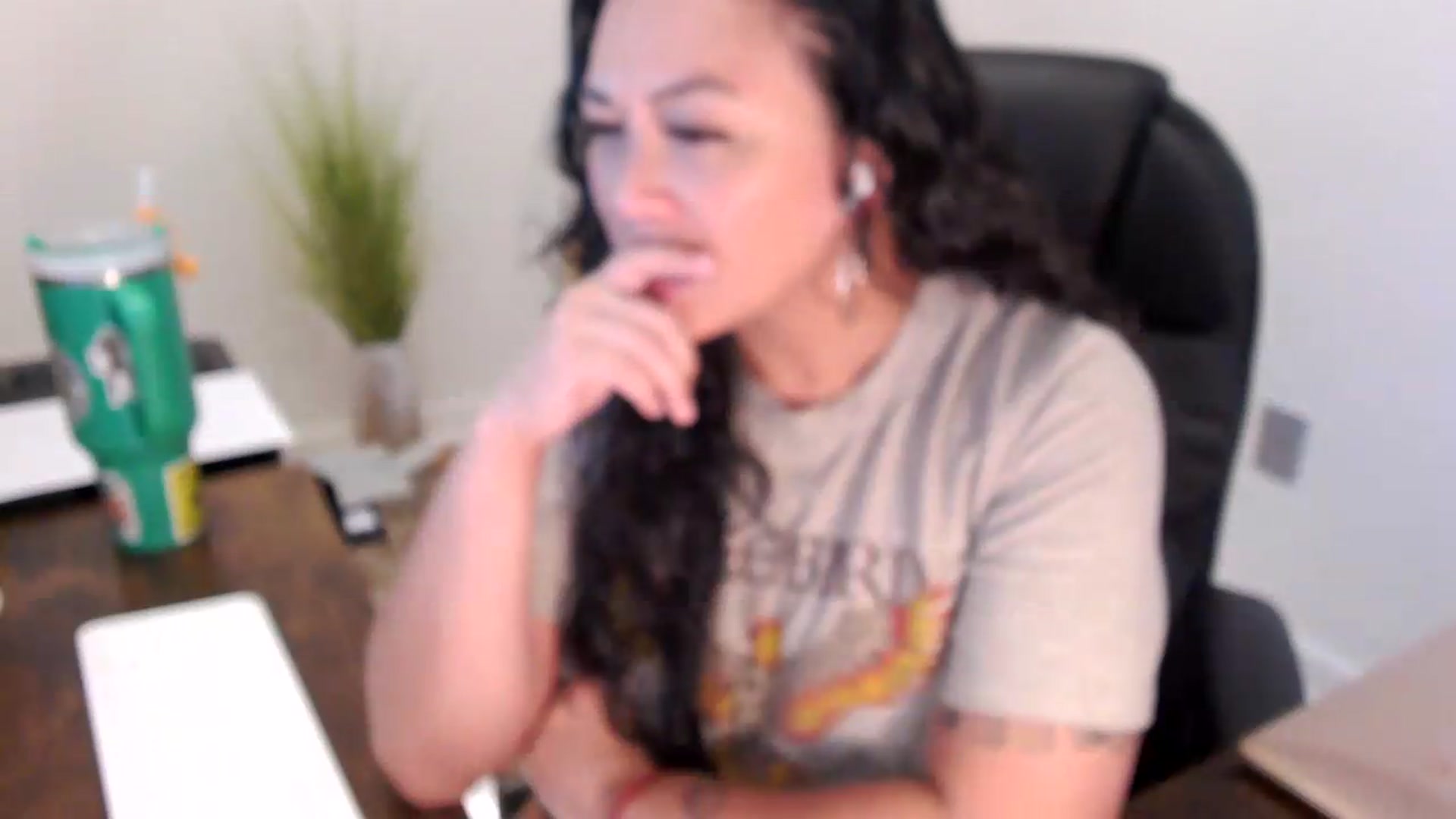 Gallery image thumbnail from MickaylaStar's myfreecams stream on, 07/01/2026, 17:50 image 19 of 20