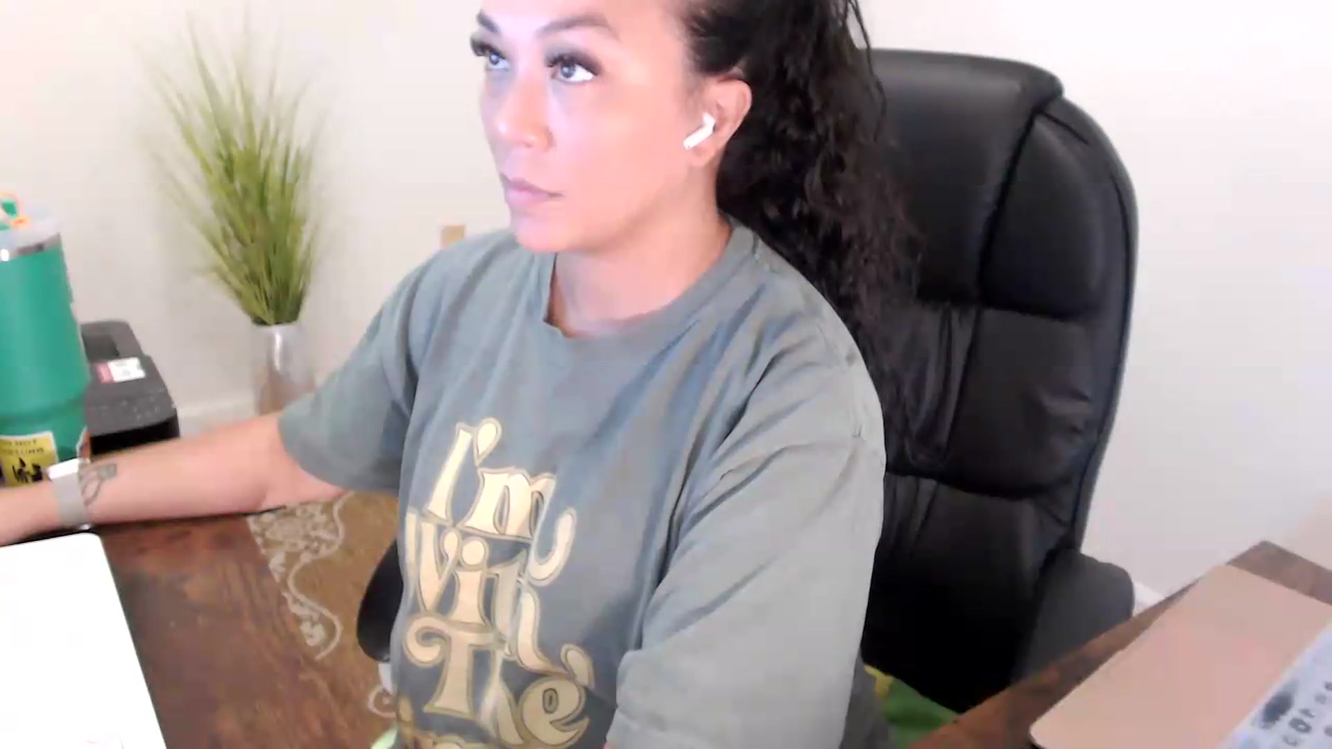 Gallery image thumbnail from MickaylaStar's myfreecams stream on, 07/03/2026, 15:43 image 3 of 20