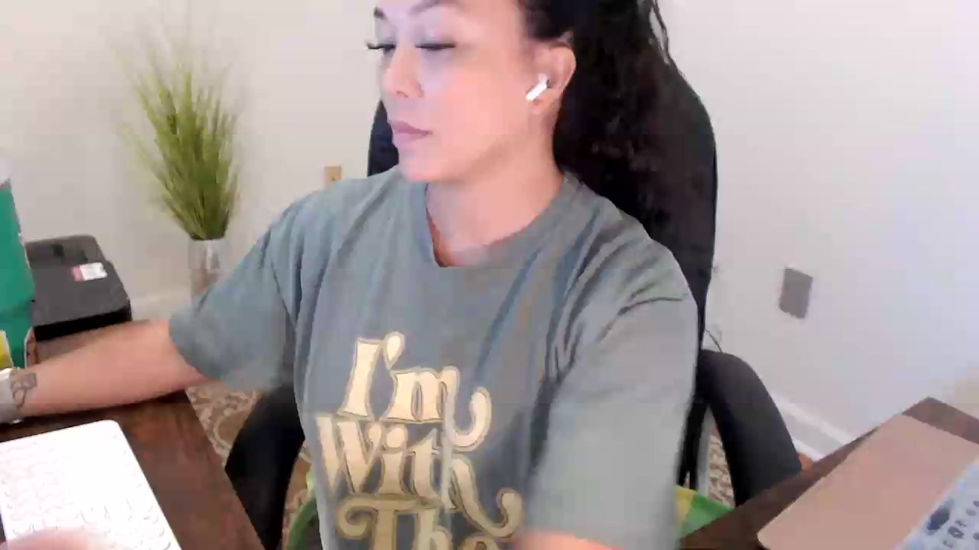 Gallery image thumbnail from MickaylaStar's myfreecams stream on, 07/03/2026, 16:21 image 11 of 20