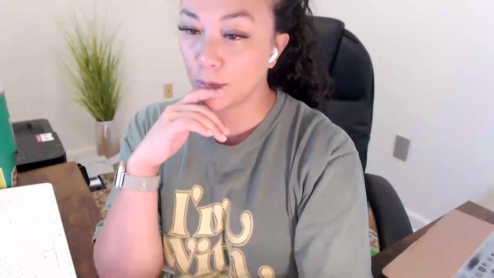 Gallery image thumbnail from MickaylaStar's myfreecams stream on, 07/03/2026, 16:21 image 9 of 20