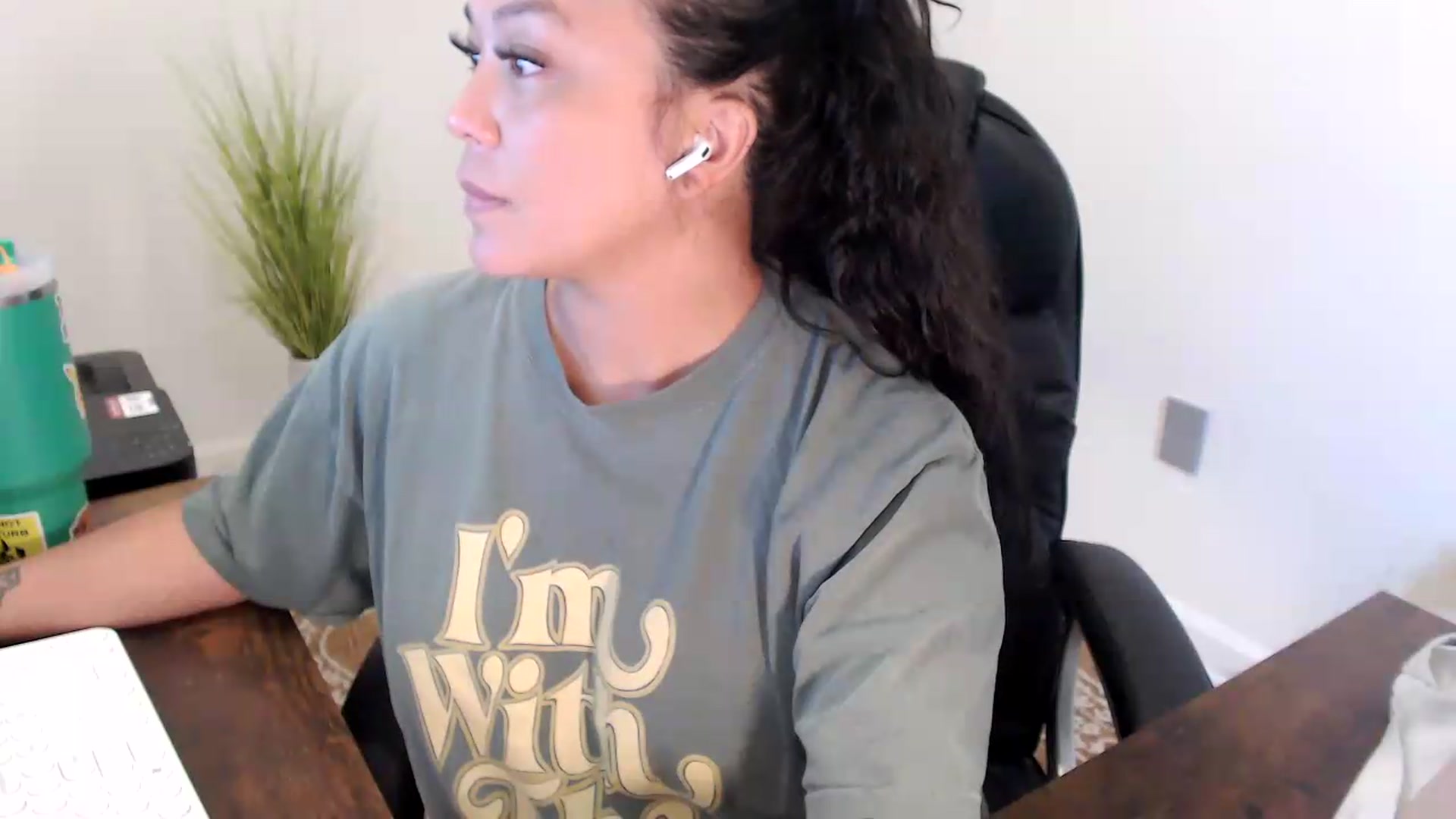 Gallery image thumbnail from MickaylaStar's myfreecams stream on, 07/03/2026, 17:32 image 20 of 20