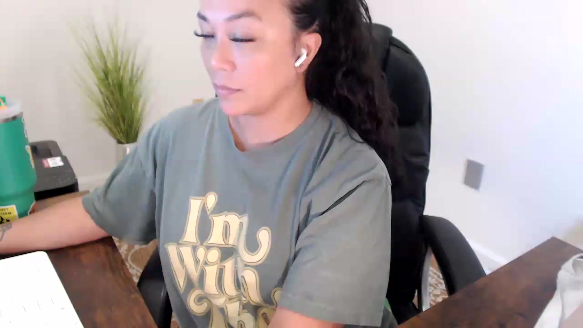 Gallery image thumbnail from MickaylaStar's myfreecams stream on, 07/03/2026, 17:32 image 19 of 20