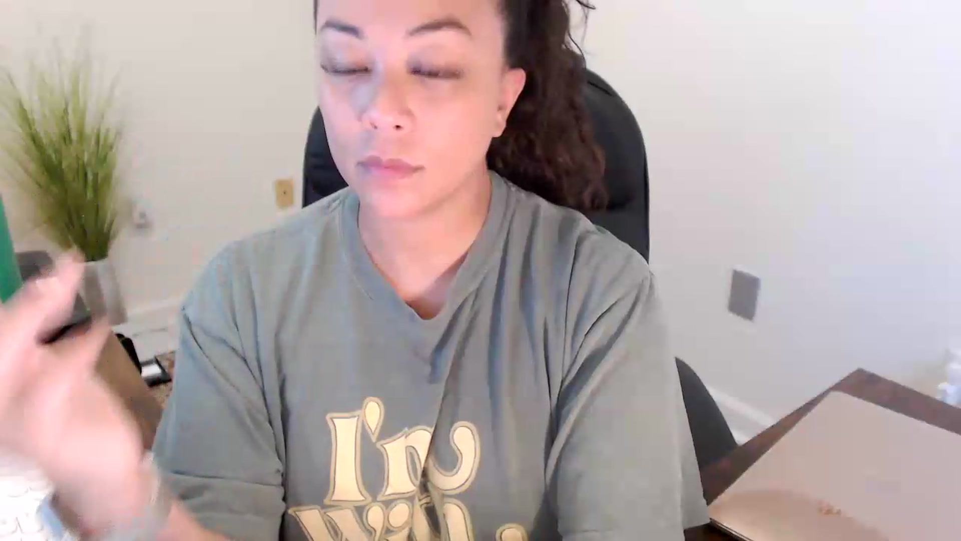Gallery image thumbnail from MickaylaStar's myfreecams stream on, 07/08/2026, 17:20 image 13 of 20