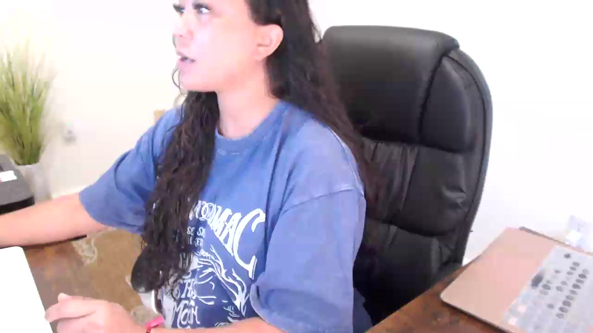 Gallery image thumbnail from MickaylaStar's myfreecams stream on, 07/13/2026, 15:10 image 6 of 20