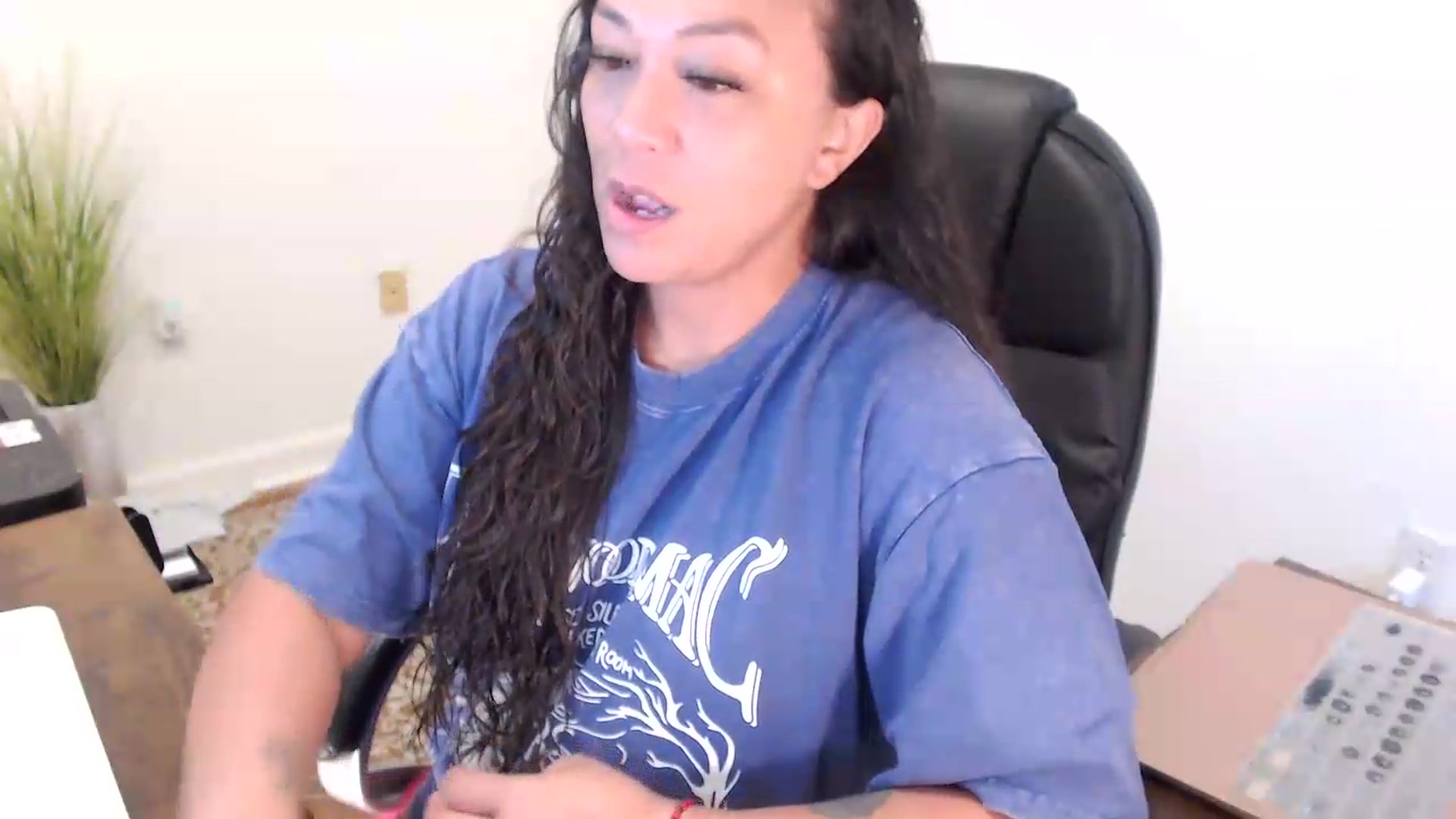 Gallery image thumbnail from MickaylaStar's myfreecams stream on, 07/13/2026, 15:10 image 10 of 20