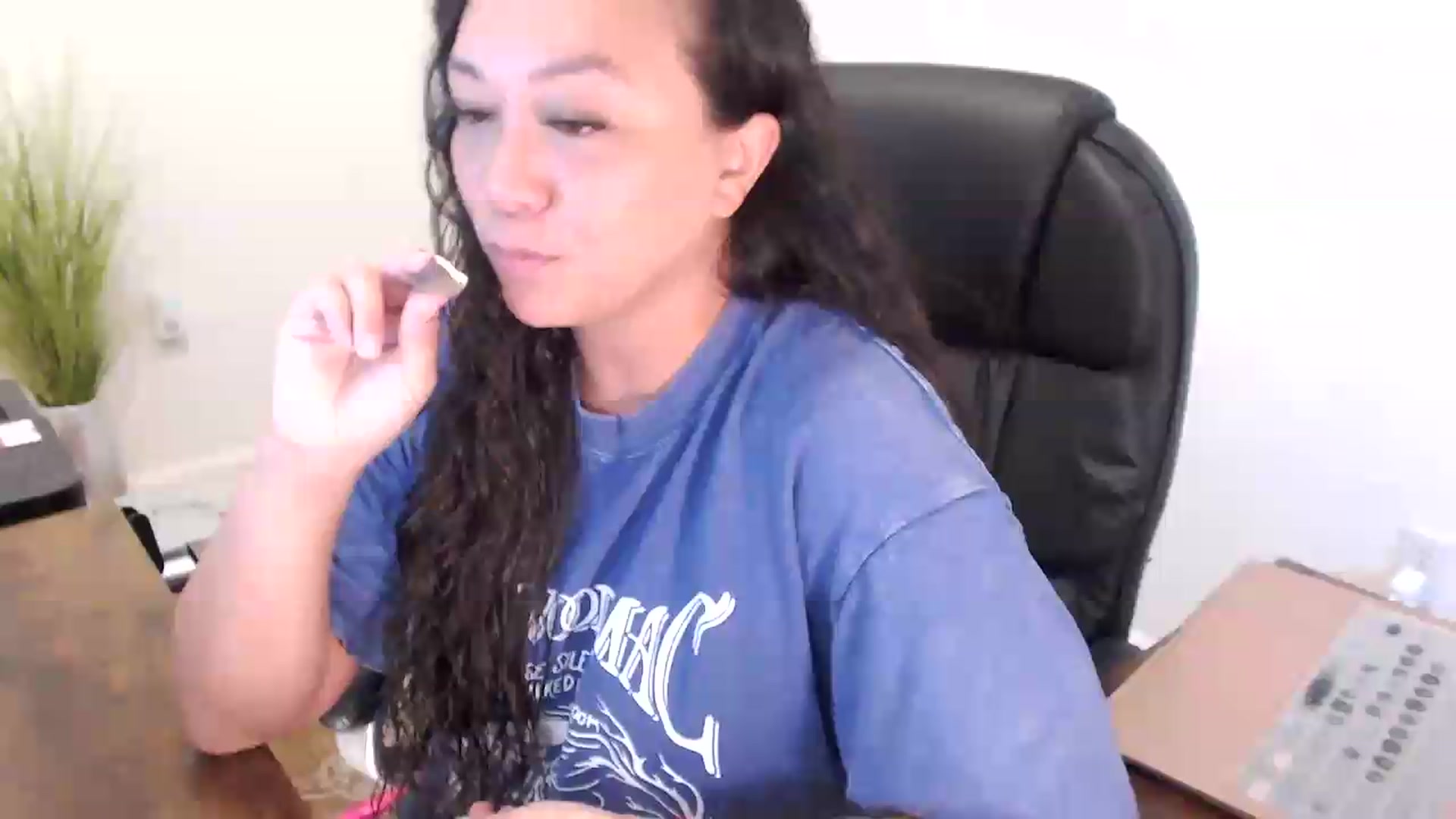 Gallery image thumbnail from MickaylaStar's myfreecams stream on, 07/13/2026, 15:10 image 3 of 20