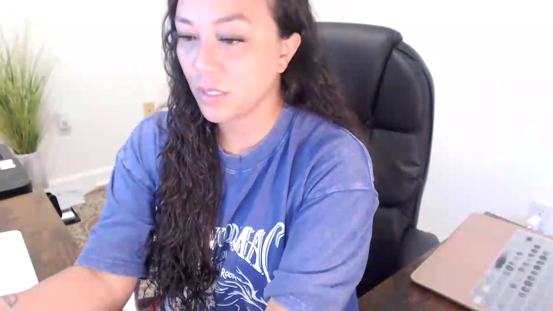 Gallery image thumbnail from MickaylaStar's myfreecams stream on, 07/13/2026, 15:10 image 8 of 20