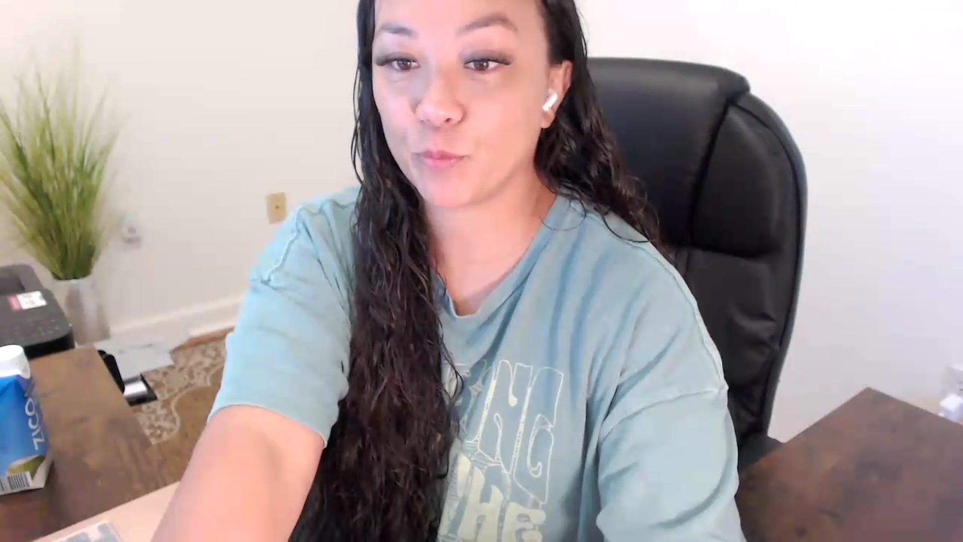 Gallery image thumbnail from MickaylaStar's myfreecams stream on, 07/15/2026, 15:08 image 12 of 20