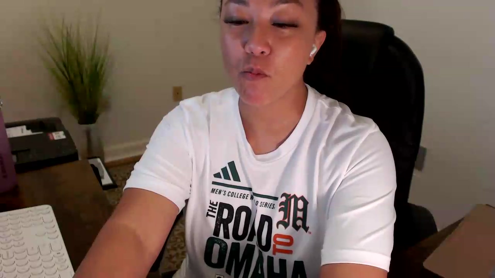Gallery image thumbnail from MickaylaStar's myfreecams stream on, 07/21/2026, 16:05 image 2 of 20