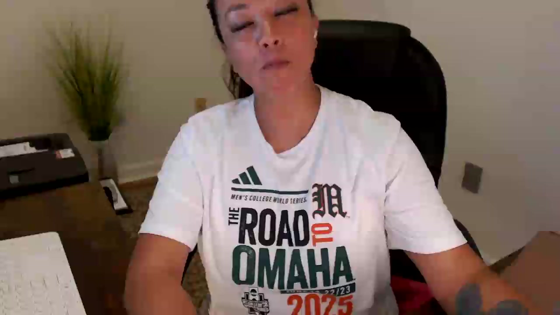 Gallery image thumbnail from MickaylaStar's myfreecams stream on, 07/21/2026, 16:05 image 1 of 20