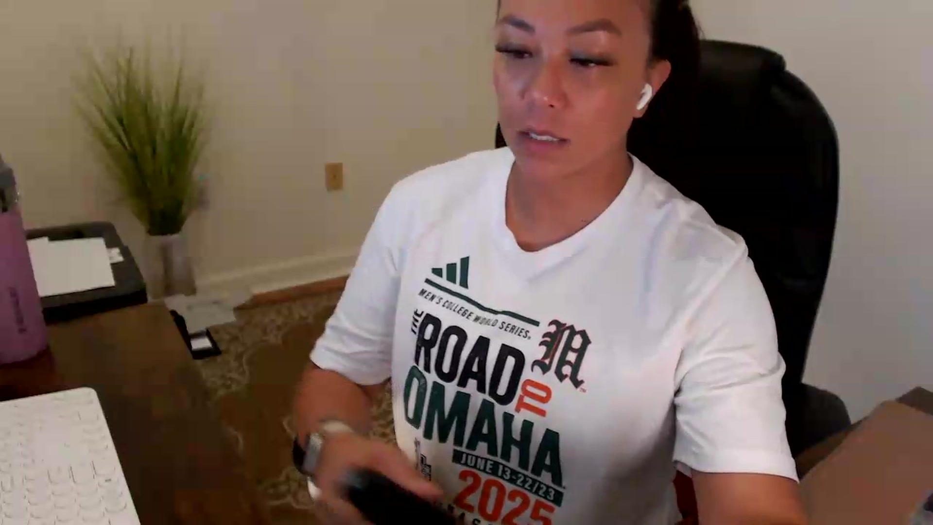 Gallery image thumbnail from MickaylaStar's myfreecams stream on, 07/21/2026, 16:41 image 12 of 20