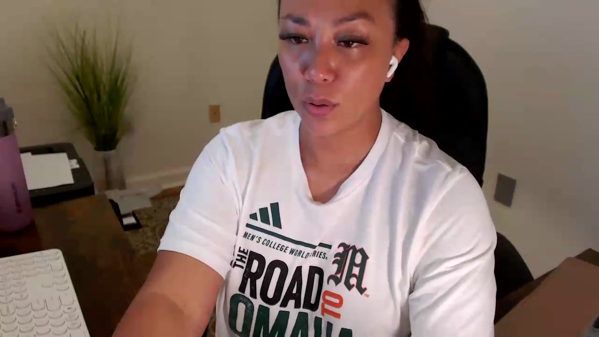 Gallery image thumbnail from MickaylaStar's myfreecams stream on, 07/21/2026, 17:04 image 19 of 20