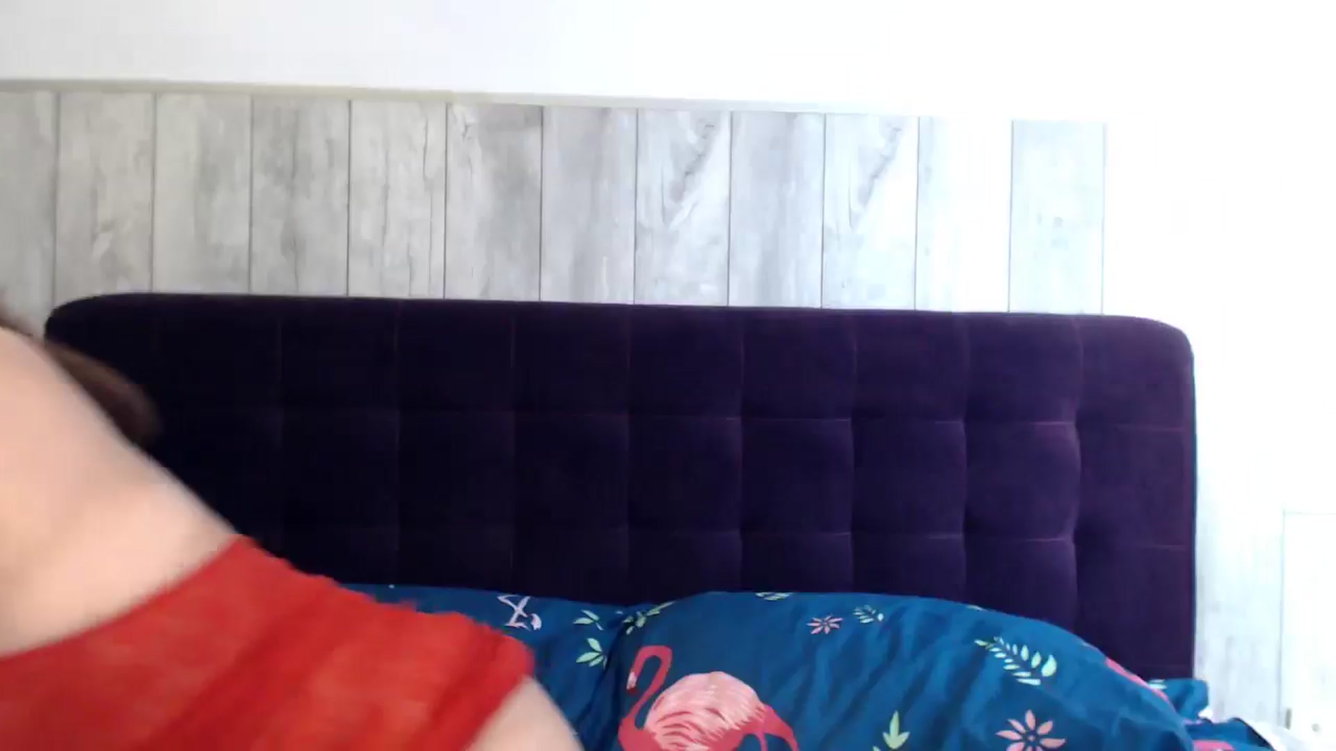 Gallery image thumbnail from Middlemist's myfreecams stream on, 08/06/2025, 14:00 image 15 of 20