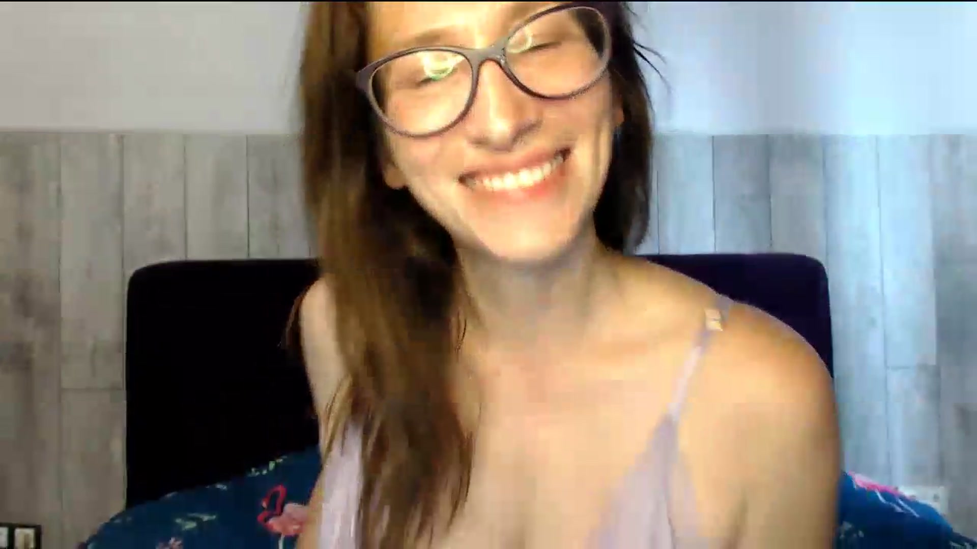 Gallery image thumbnail from Middlemist's myfreecams stream on, 06/28/2026, 12:06 image 2 of 20