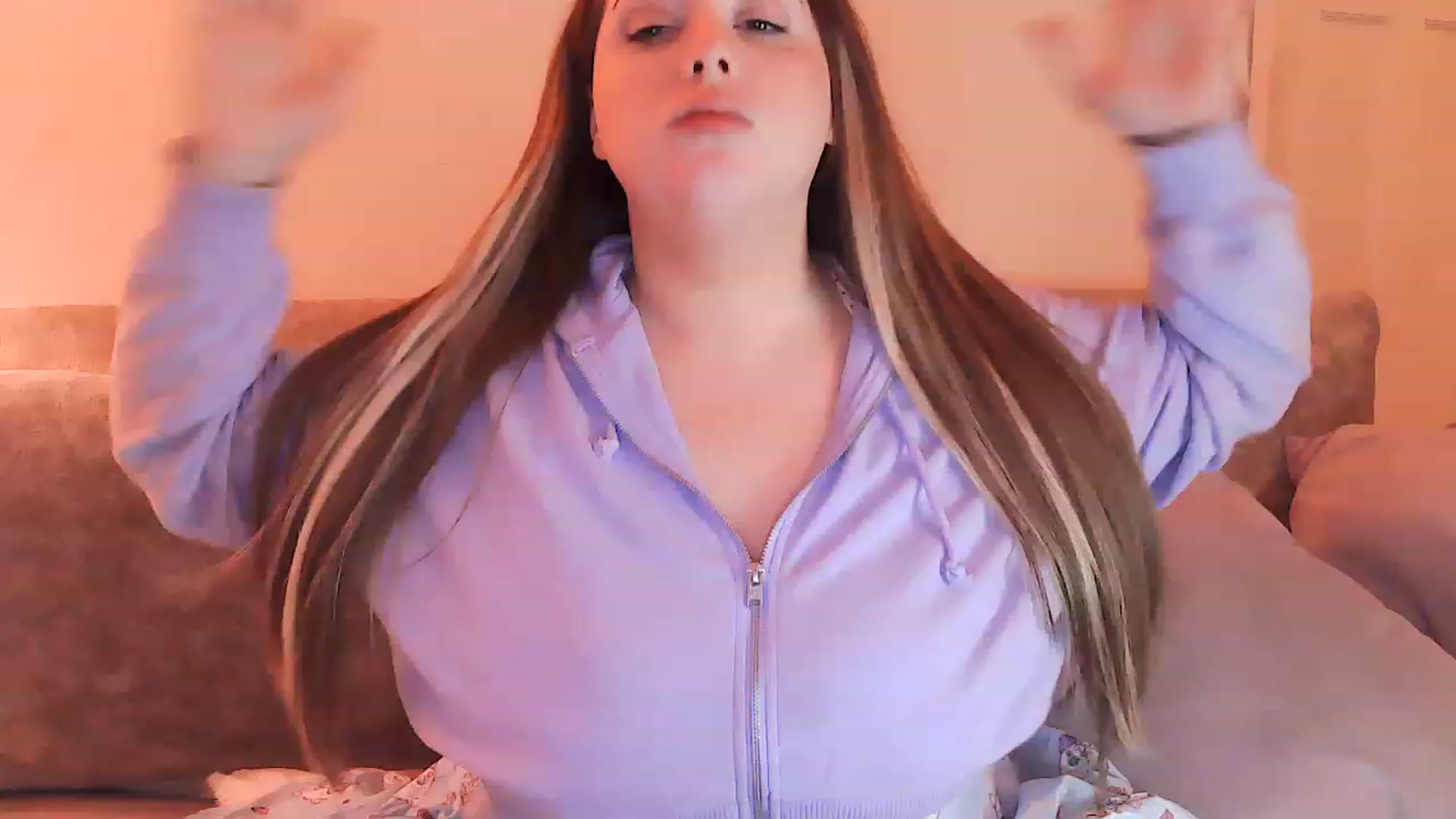 Gallery image thumbnail from MidnightBunny's myfreecams stream on, 04/12/2023, 03:26 image 13 of 20