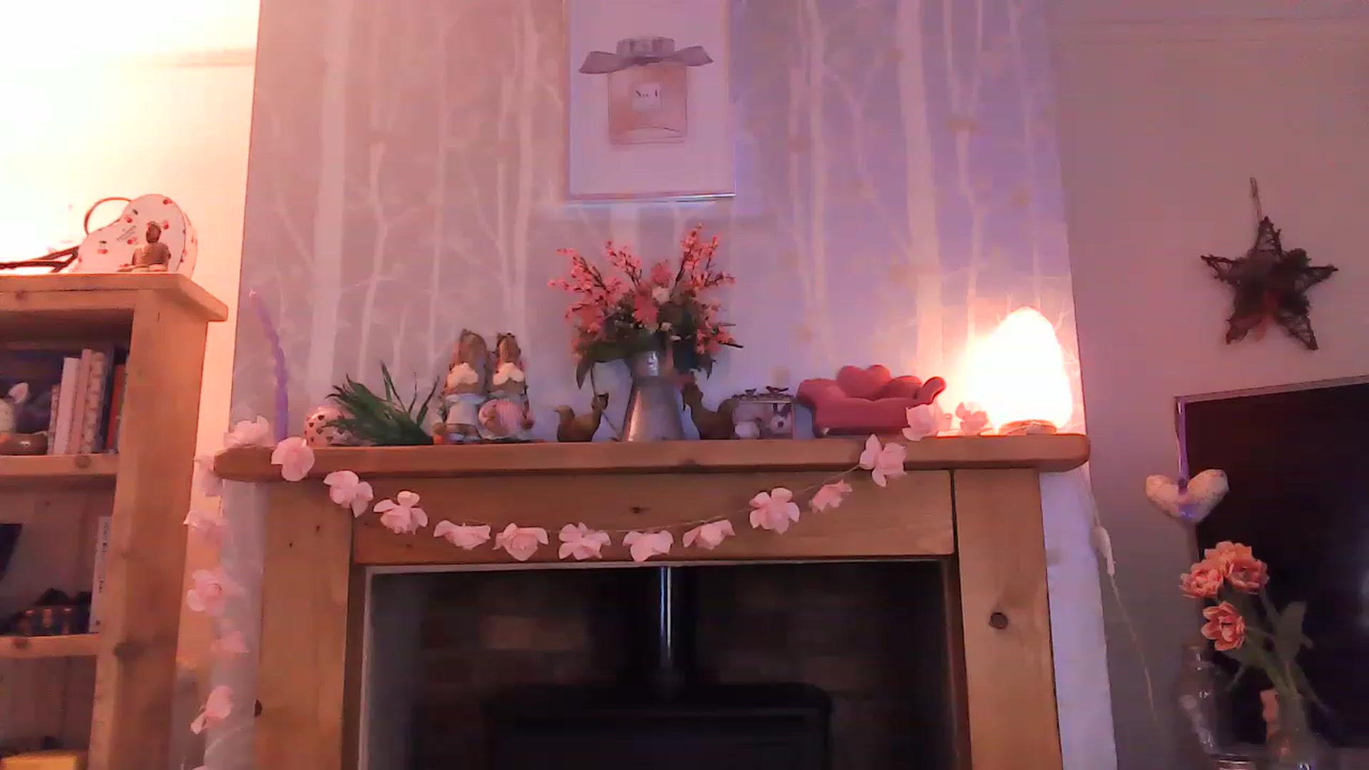 Gallery image thumbnail from MidnightBunny's myfreecams stream on, 04/24/2023, 06:13 image 11 of 20
