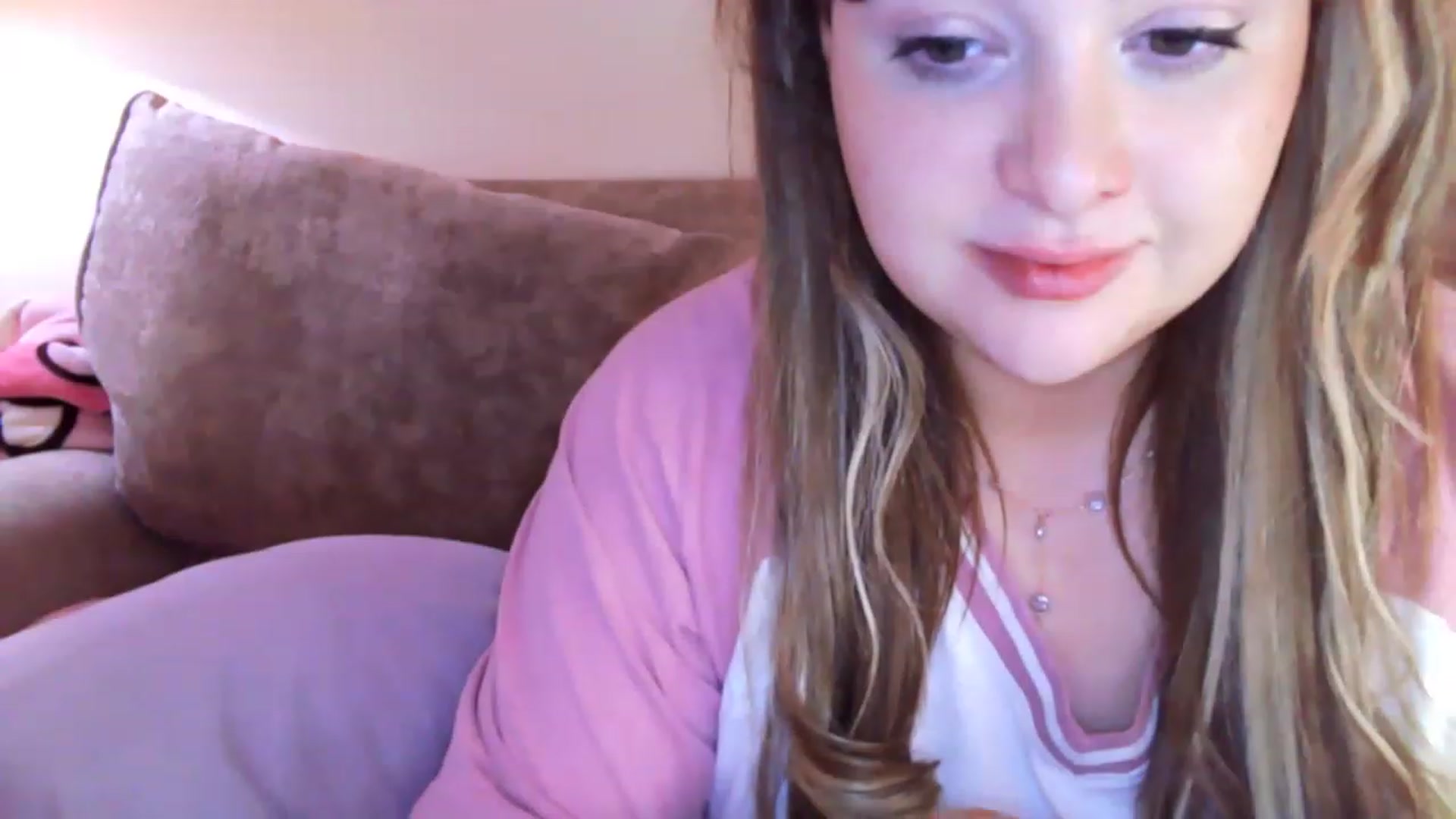 Gallery image thumbnail from MidnightBunny's myfreecams stream on, 05/08/2023, 06:49 image 20 of 20