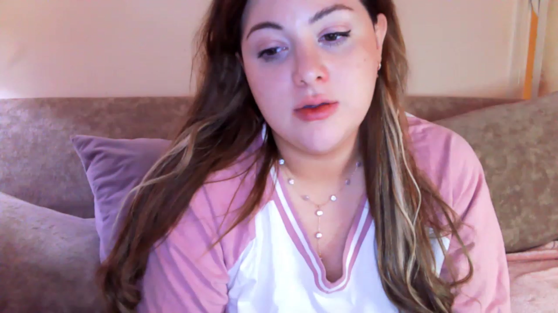 Gallery image thumbnail from MidnightBunny's myfreecams stream on, 05/08/2023, 06:49 image 19 of 20