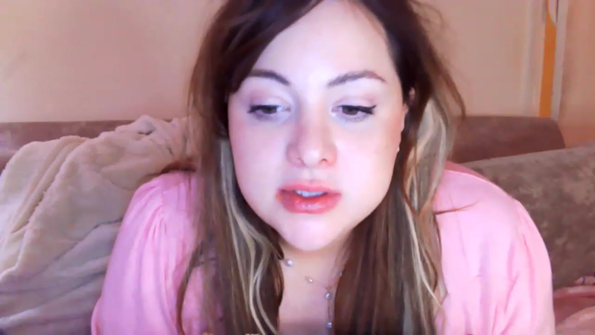 Gallery image thumbnail from MidnightBunny's myfreecams stream on, 05/08/2023, 06:49 image 2 of 20