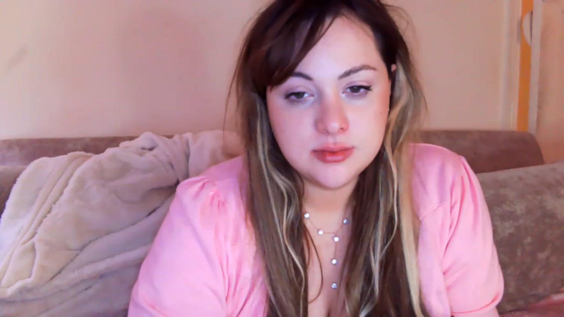 Gallery image thumbnail from MidnightBunny's myfreecams stream on, 05/08/2023, 06:49 image 8 of 20