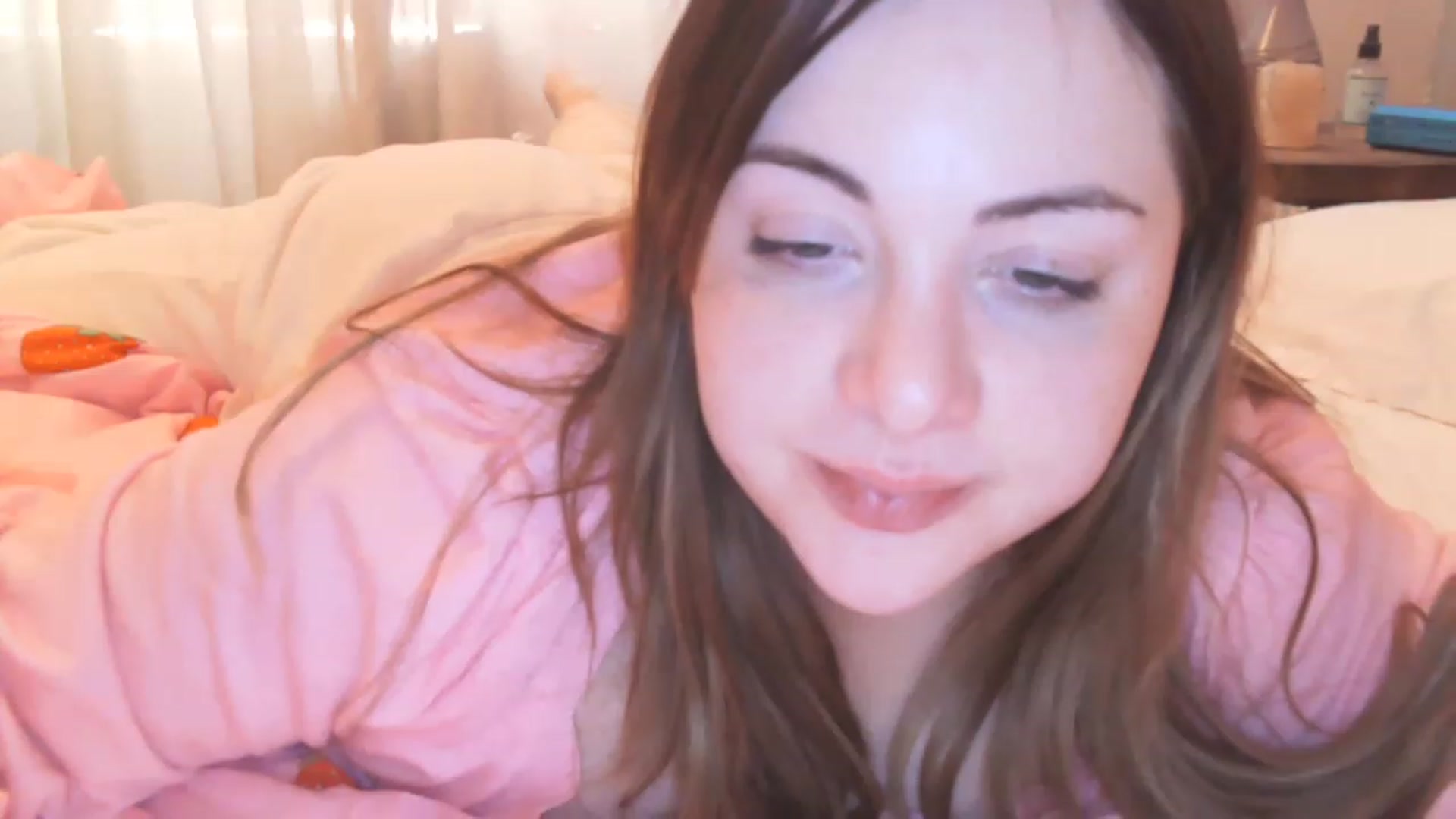 Gallery image thumbnail from MidnightBunny's myfreecams stream on, 05/29/2023, 09:41 image 18 of 20