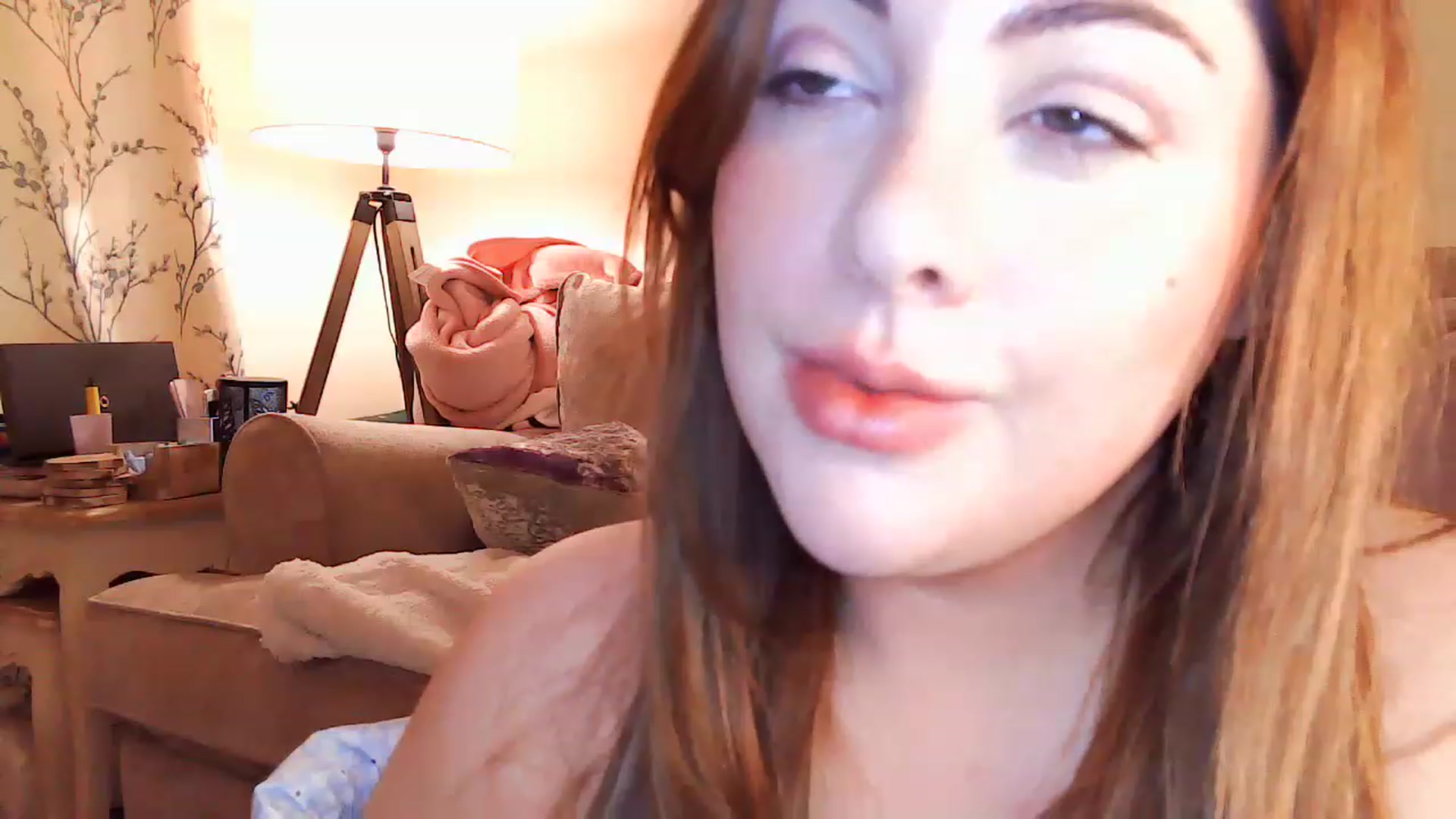 Gallery image thumbnail from MidnightBunny's myfreecams stream on, 06/09/2023, 06:30 image 13 of 20