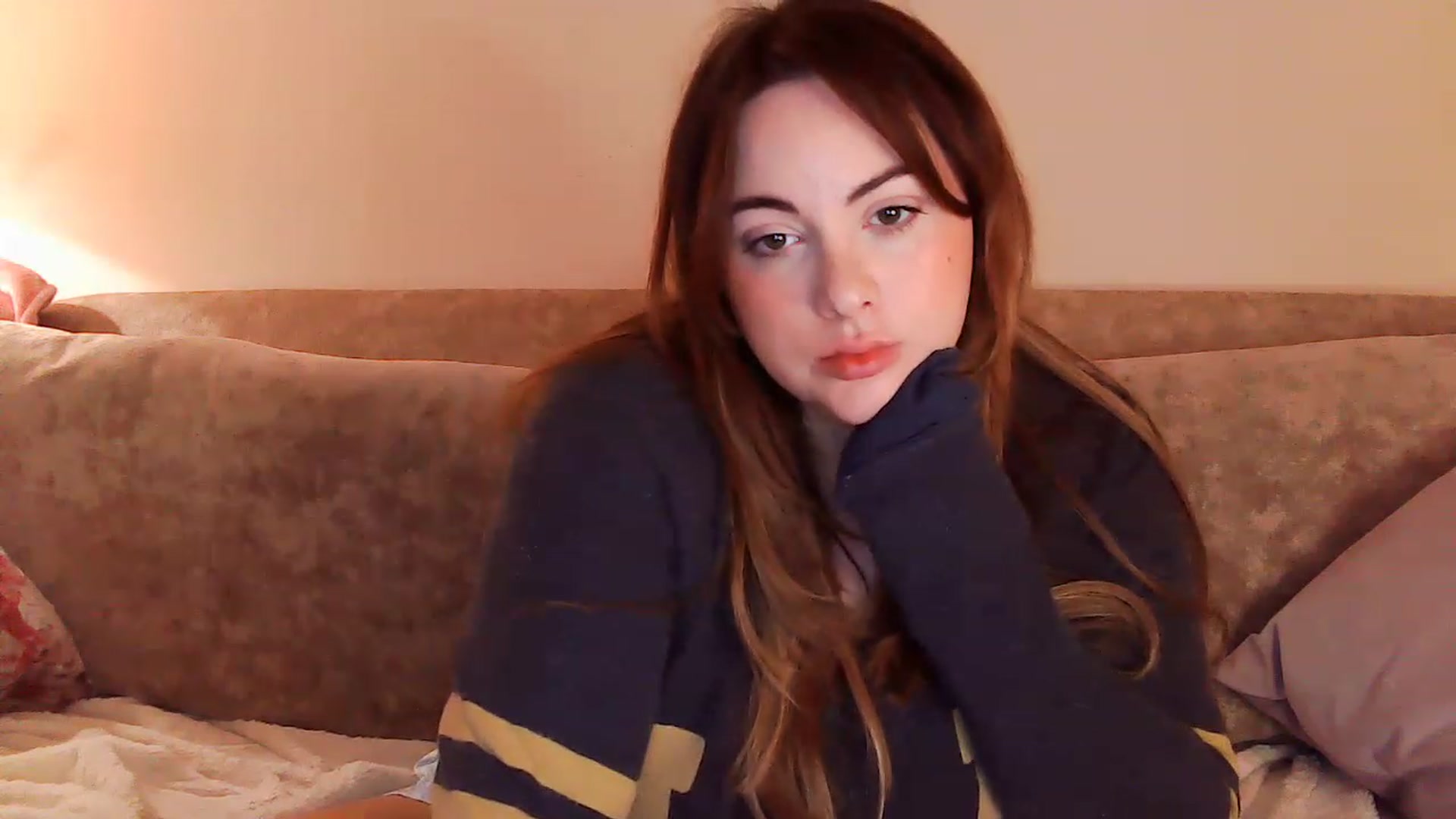 Gallery image thumbnail from MidnightBunny's myfreecams stream on, 06/09/2023, 08:04 image 16 of 20