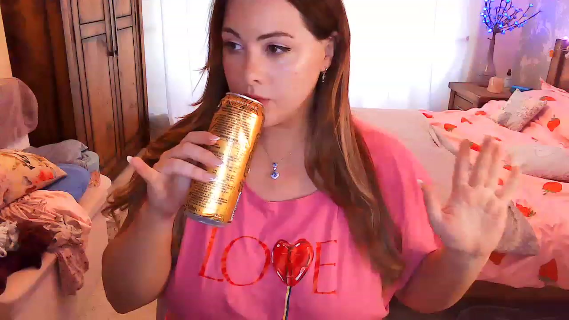 Gallery image thumbnail from MidnightBunny's myfreecams stream on, 07/01/2023, 06:17 image 9 of 20
