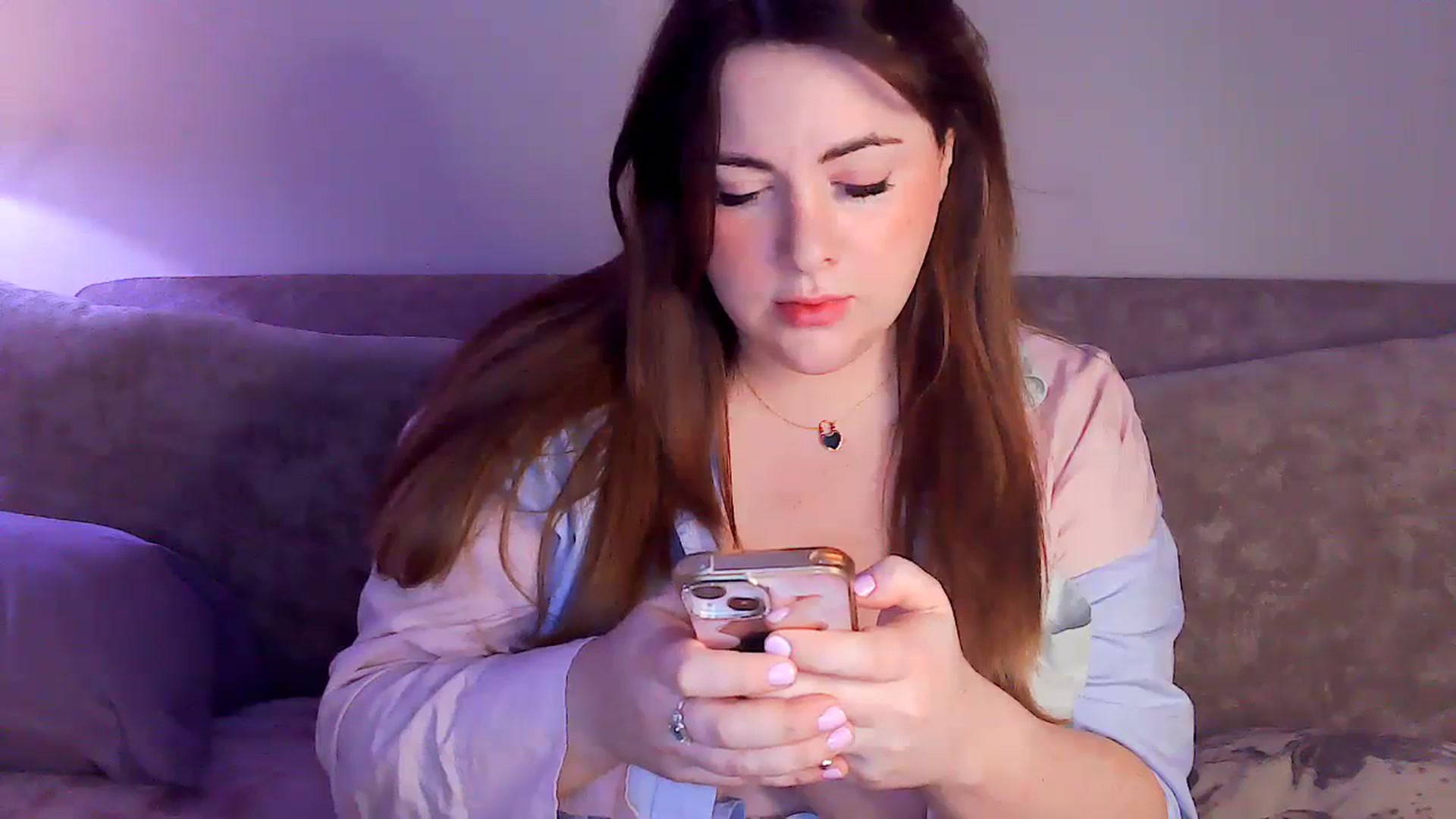 Gallery image thumbnail from MidnightBunny's myfreecams stream on, 09/11/2023, 05:47 image 12 of 20