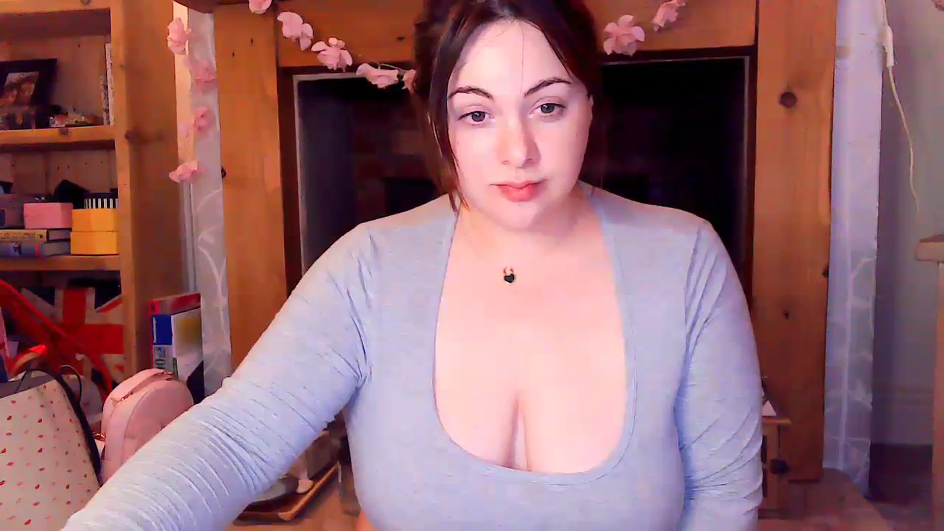 Gallery image thumbnail from MidnightBunny's myfreecams stream on, 09/22/2023, 10:12 image 4 of 20
