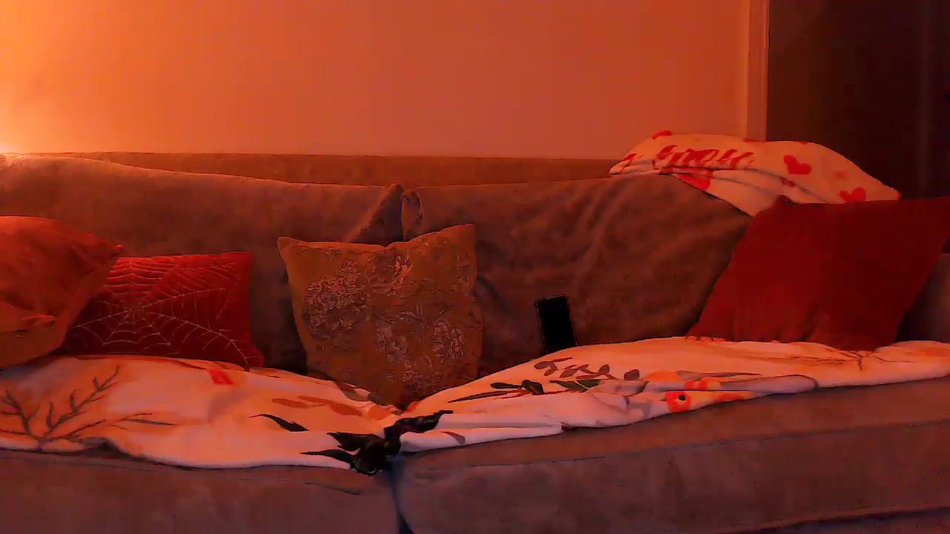 Gallery image thumbnail from MidnightBunny's myfreecams stream on, 10/10/2023, 07:18 image 5 of 20