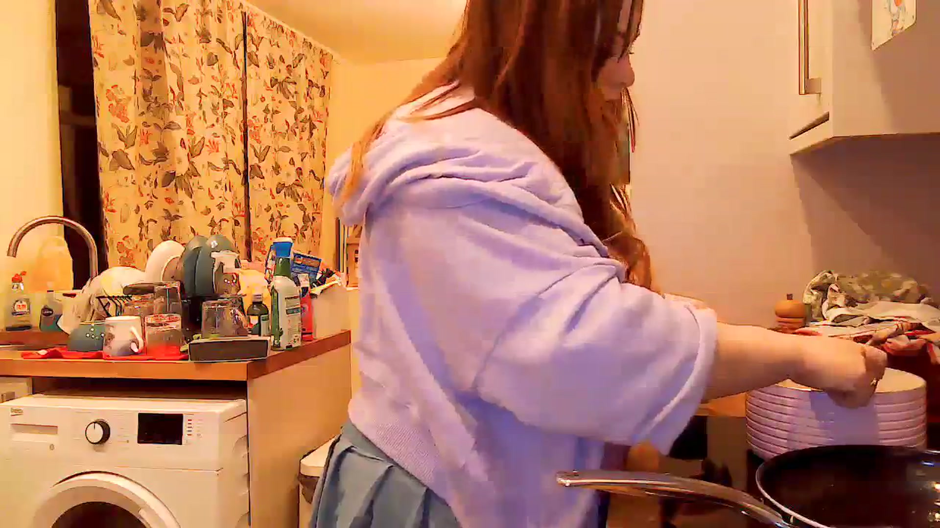 Gallery image thumbnail from MidnightBunny's myfreecams stream on, 11/22/2023, 06:08 image 2 of 20
