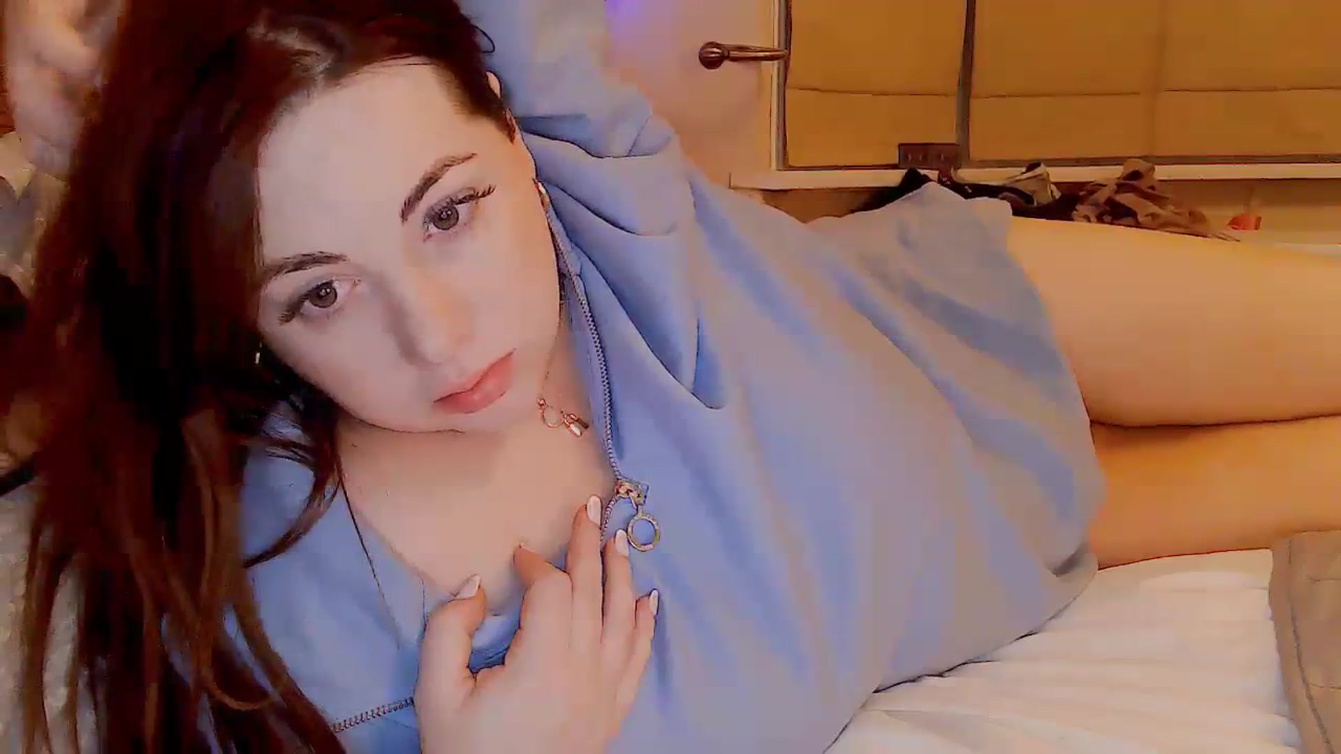 Gallery image thumbnail from MidnightBunny's myfreecams stream on, 12/08/2023, 05:25 image 9 of 20