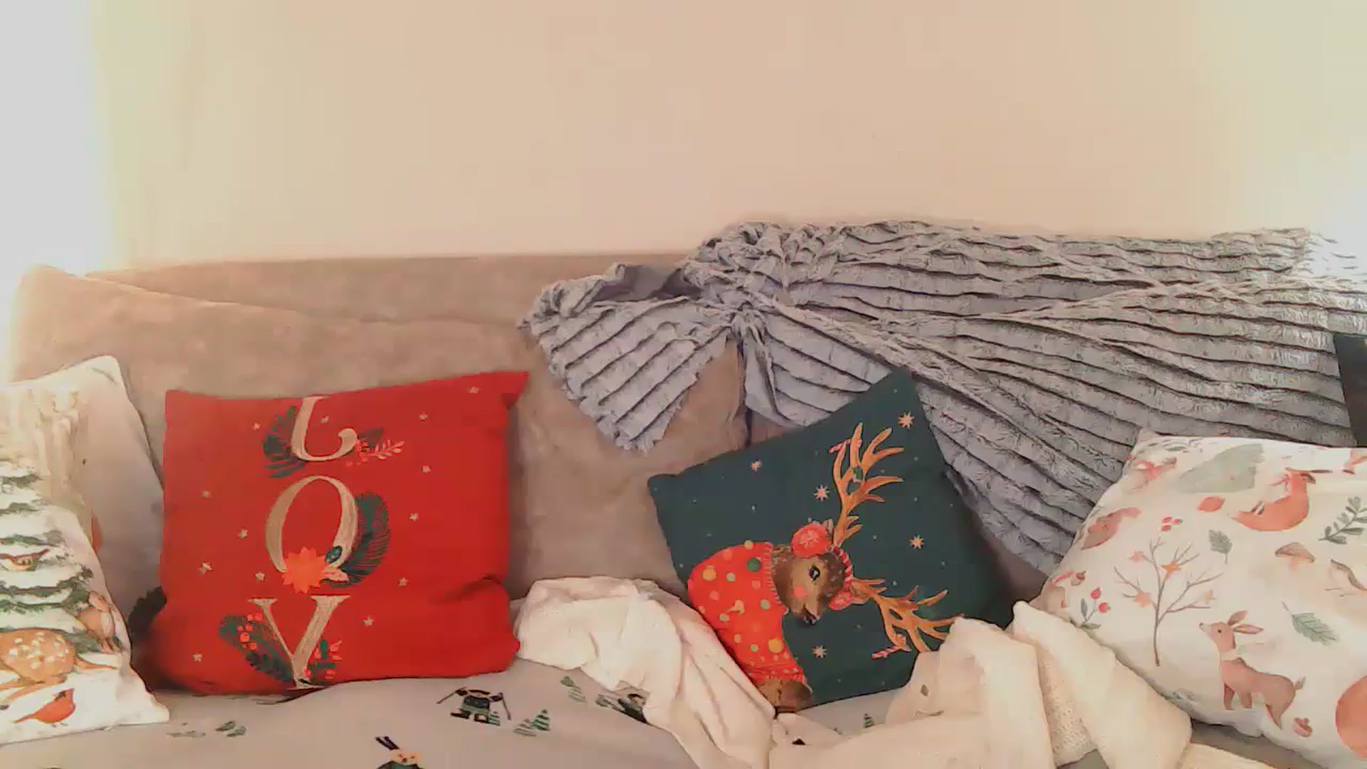 Gallery image thumbnail from MidnightBunny's myfreecams stream on, 12/18/2023, 11:06 image 3 of 20