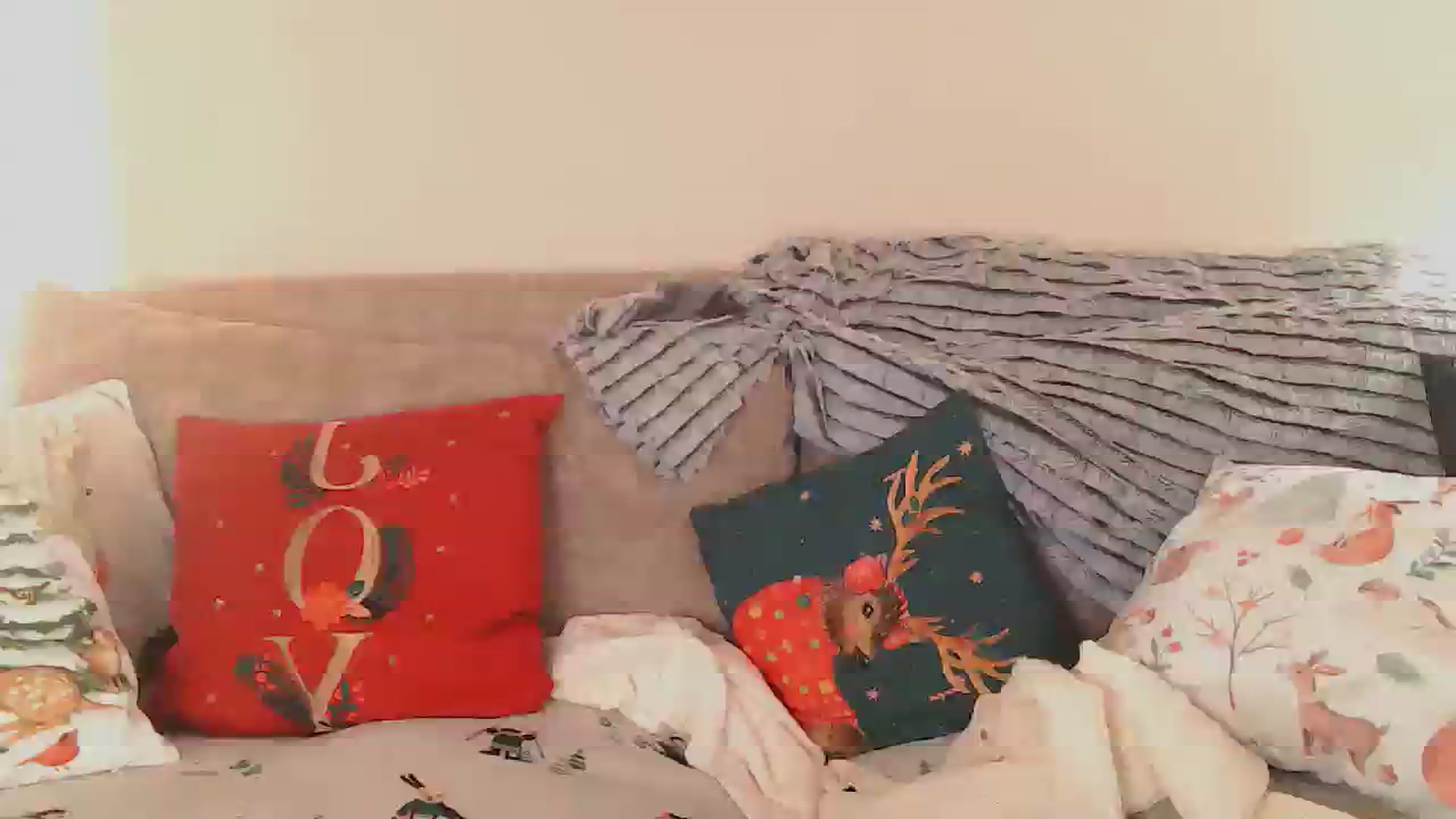 Gallery image thumbnail from MidnightBunny's myfreecams stream on, 12/18/2023, 11:06 image 4 of 20