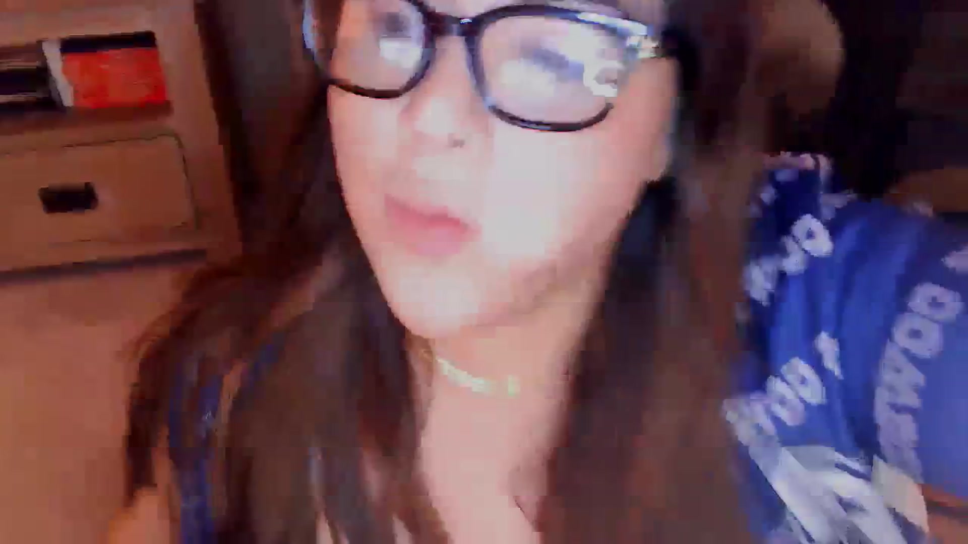 Gallery image thumbnail from MidnightBunny's myfreecams stream on, 12/22/2023, 05:51 image 2 of 20