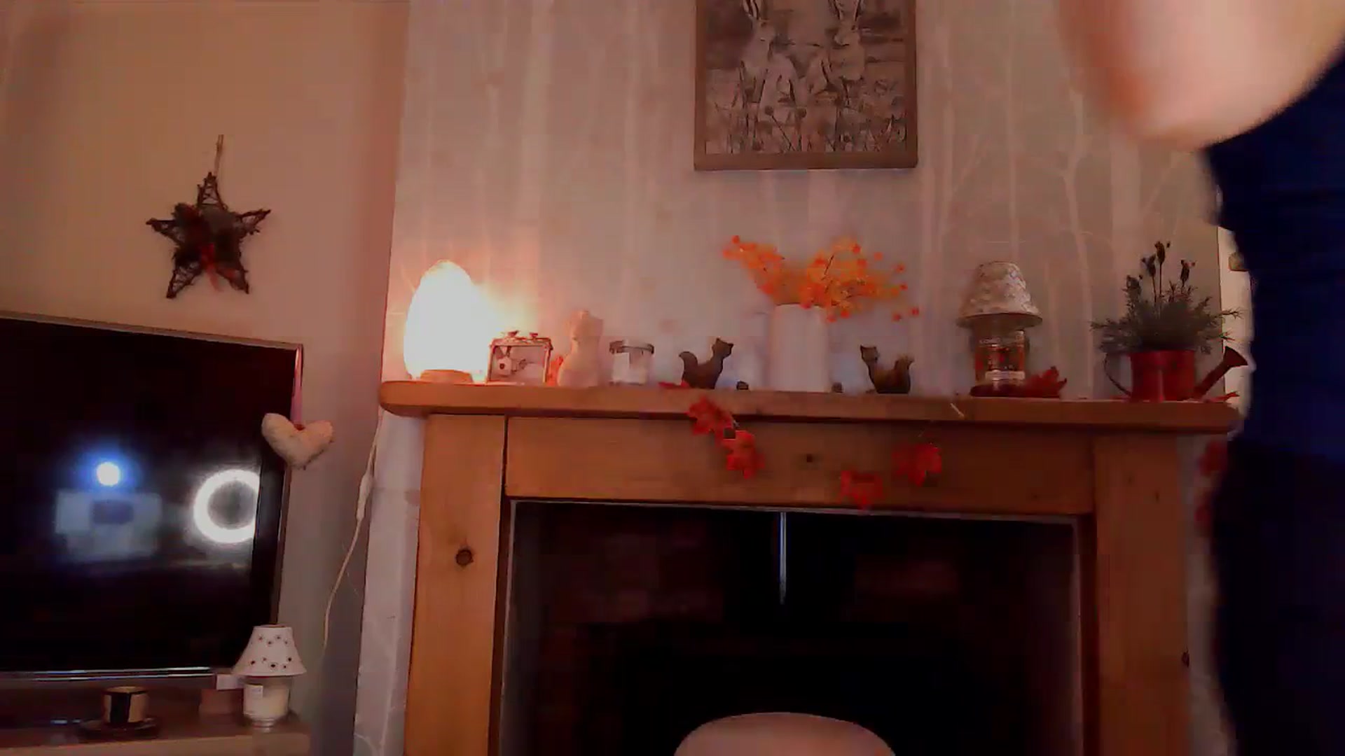 Gallery image thumbnail from MidnightBunny's myfreecams stream on, 01/21/2024, 02:41 image 6 of 20