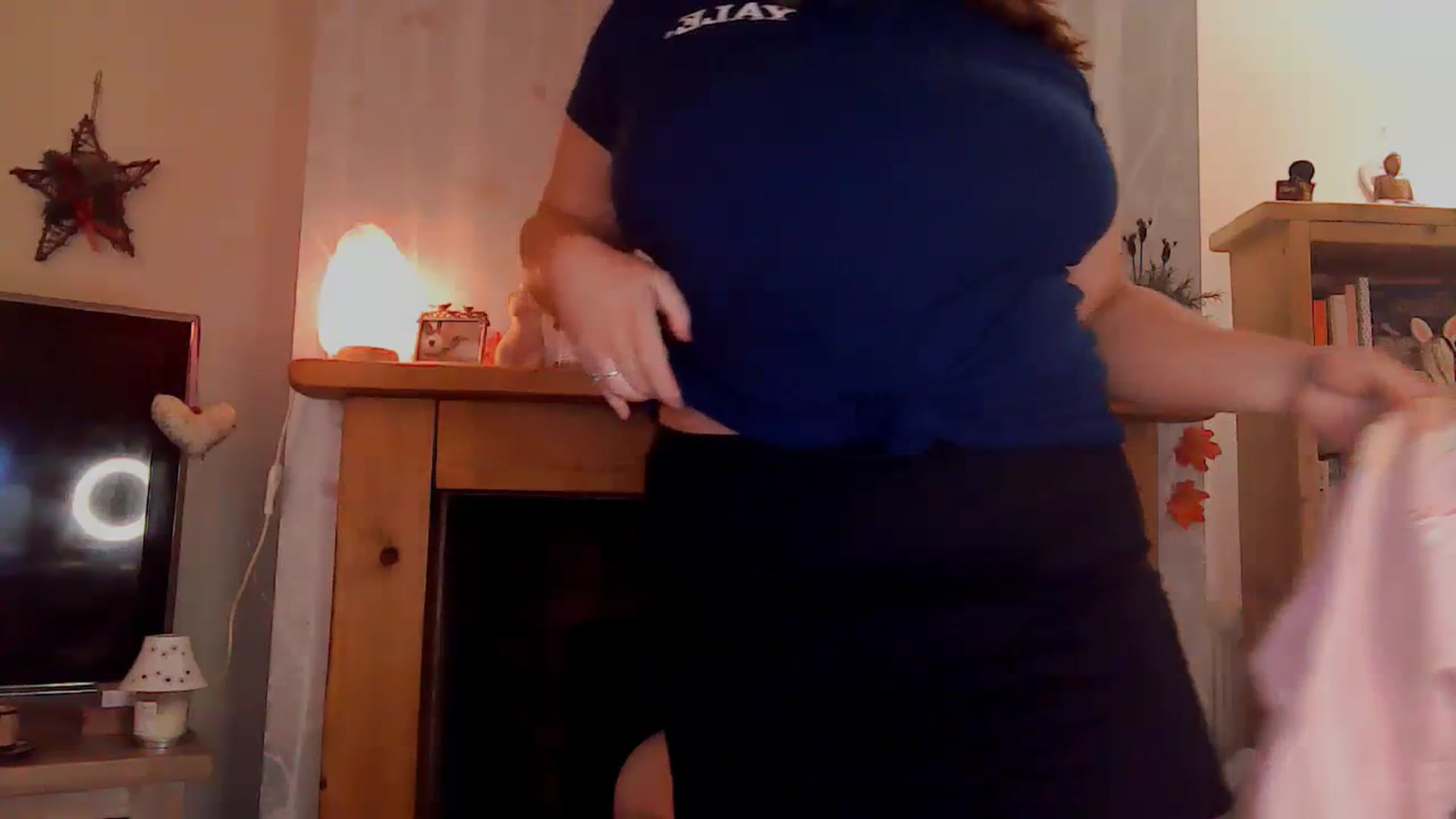 Gallery image thumbnail from MidnightBunny's myfreecams stream on, 01/21/2024, 02:41 image 7 of 20