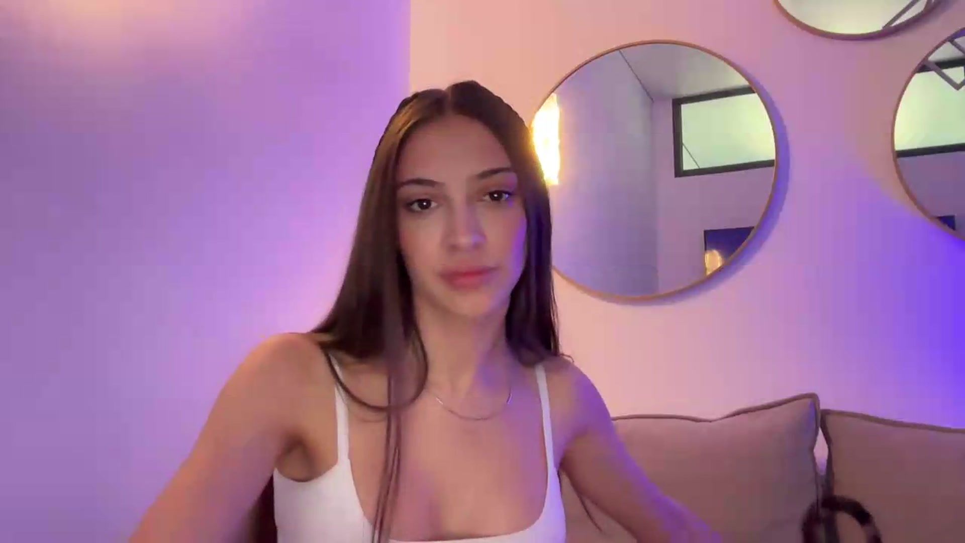 Gallery image thumbnail from MidnightElle's myfreecams stream on, 08/11/2026, 07:30 image 14 of 20