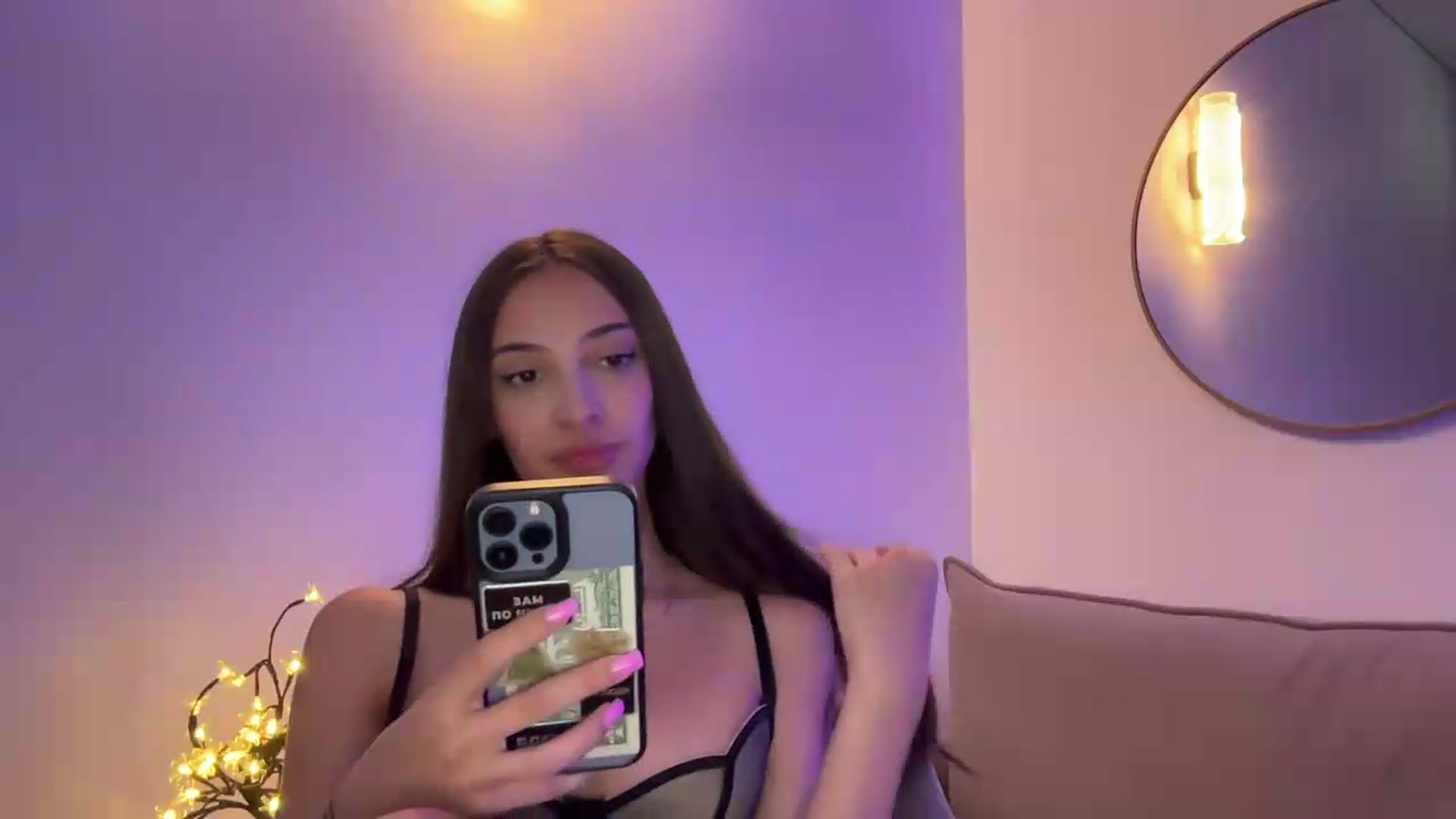 Gallery image thumbnail from MidnightElle's myfreecams stream on, 08/14/2026, 10:54 image 16 of 20