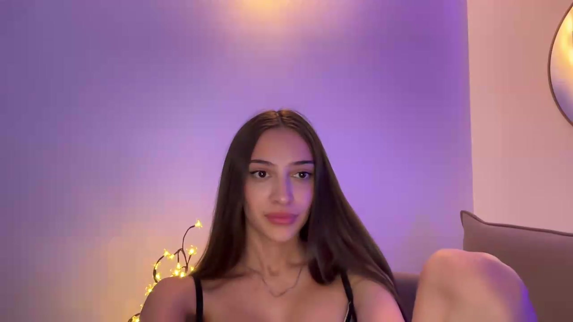 Gallery image thumbnail from MidnightElle's myfreecams stream on, 08/14/2026, 11:48 image 7 of 20