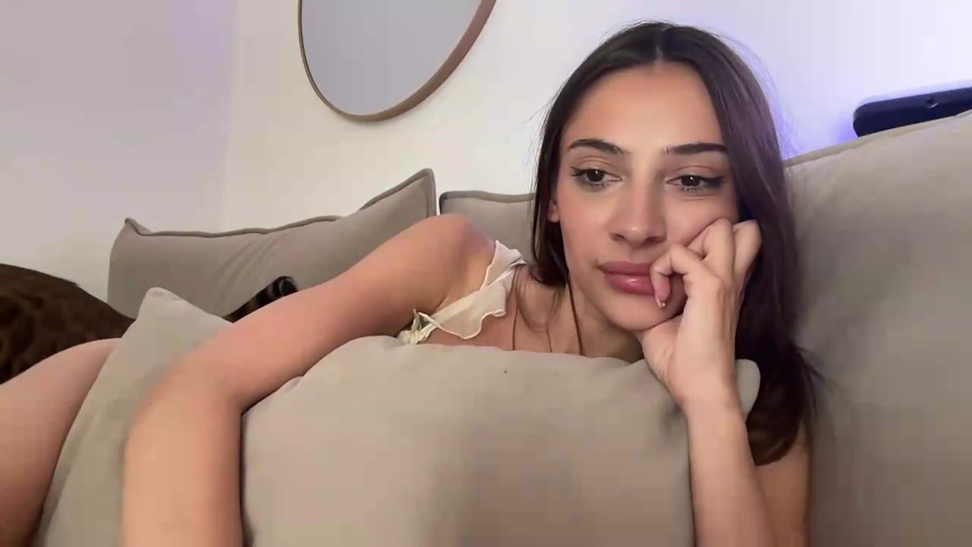 Gallery image thumbnail from MidnightElle's myfreecams stream on, 08/15/2026, 15:19 image 13 of 20