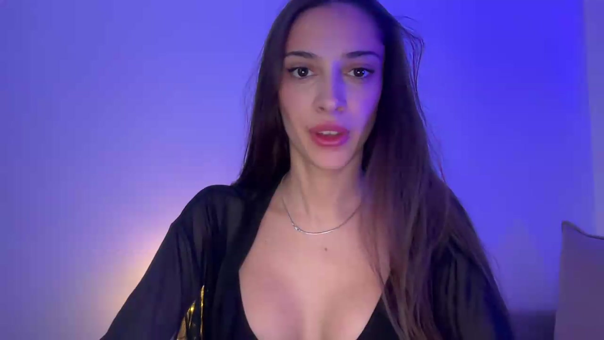 Gallery image thumbnail from MidnightElle's myfreecams stream on, 08/19/2026, 08:47 image 15 of 20