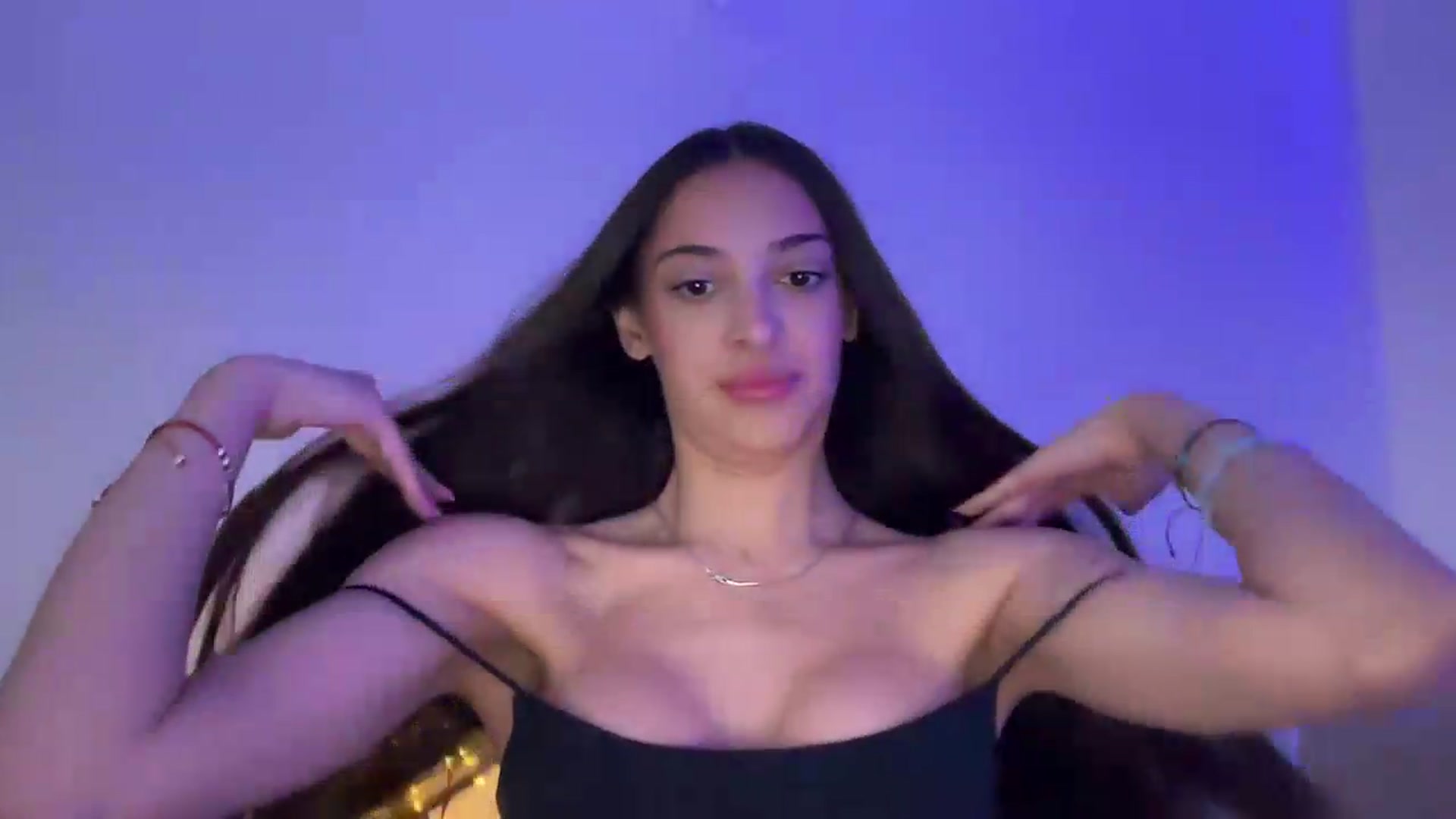 Gallery image thumbnail from MidnightElle's myfreecams stream on, 08/20/2026, 08:24 image 5 of 20