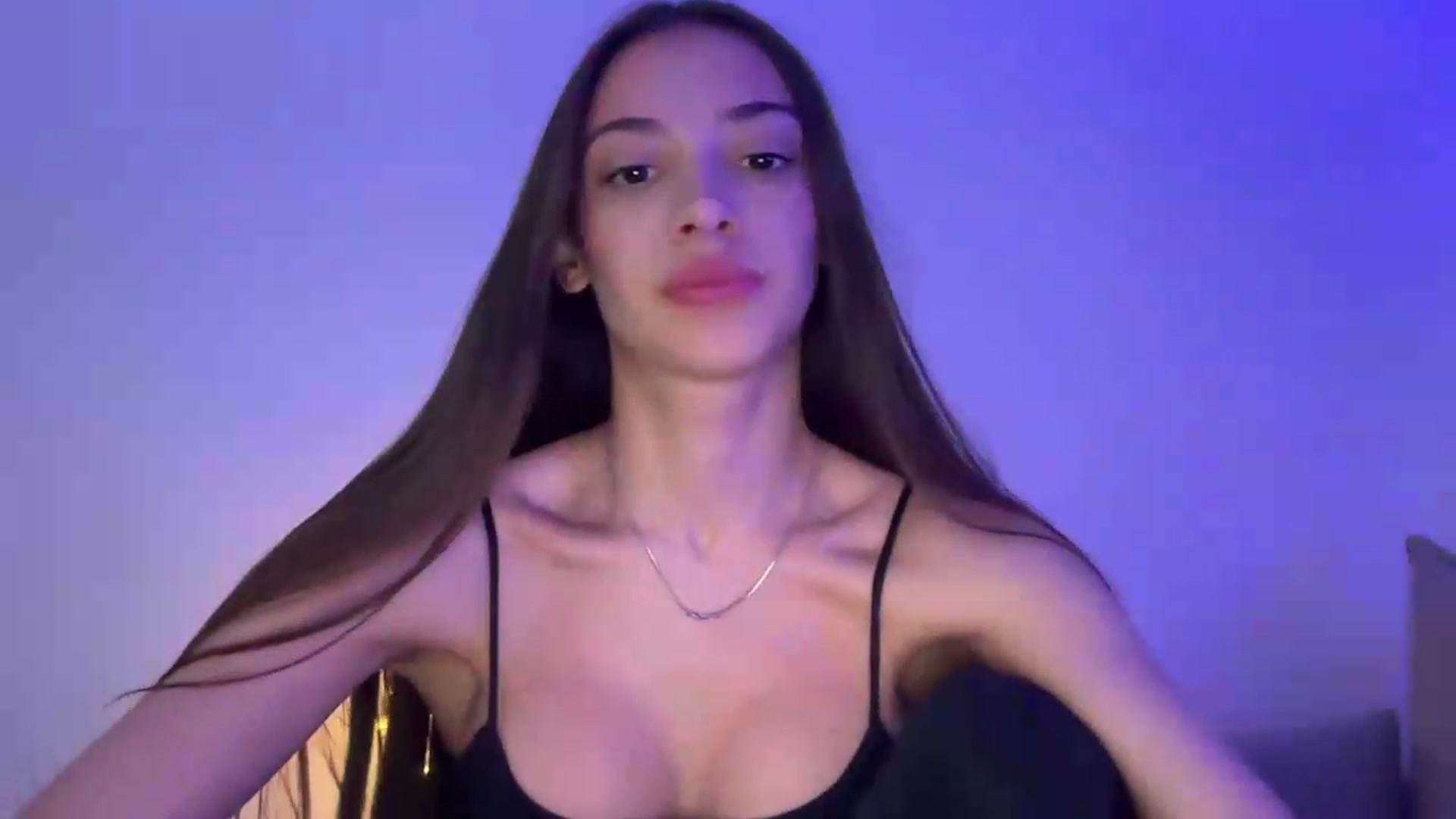 Gallery image thumbnail from MidnightElle's myfreecams stream on, 08/20/2026, 09:47 image 9 of 20