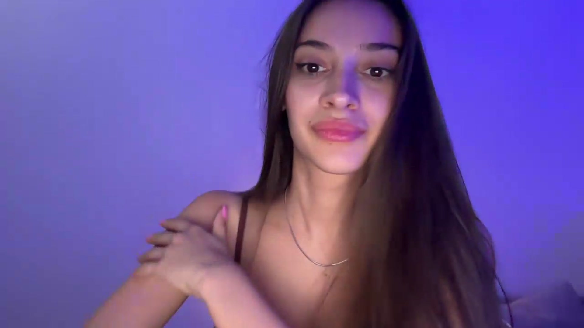 Gallery image thumbnail from MidnightElle's myfreecams stream on, 08/22/2026, 13:35 image 13 of 20