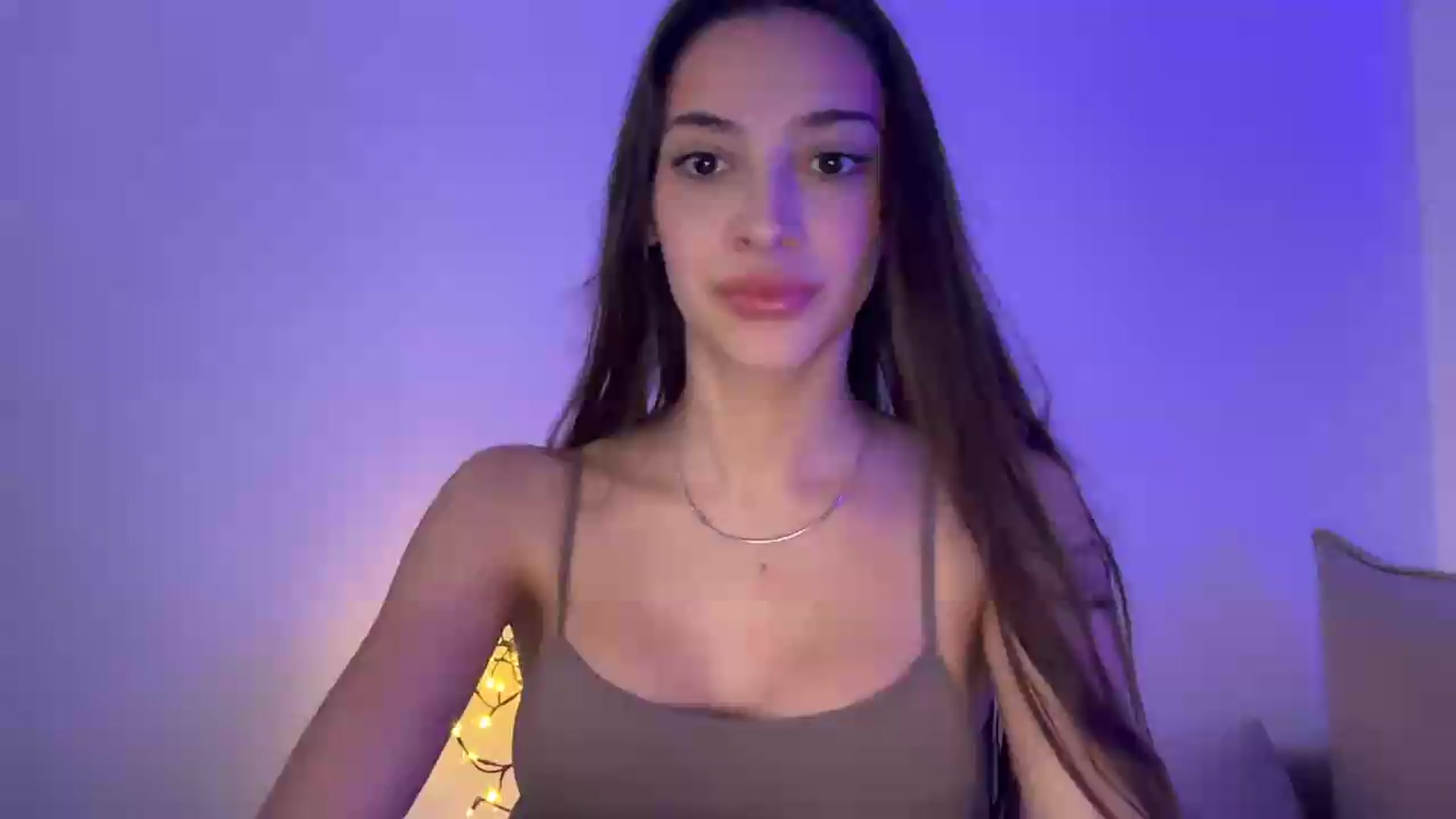 Gallery image thumbnail from MidnightElle's myfreecams stream on, 08/24/2026, 07:51 image 4 of 20